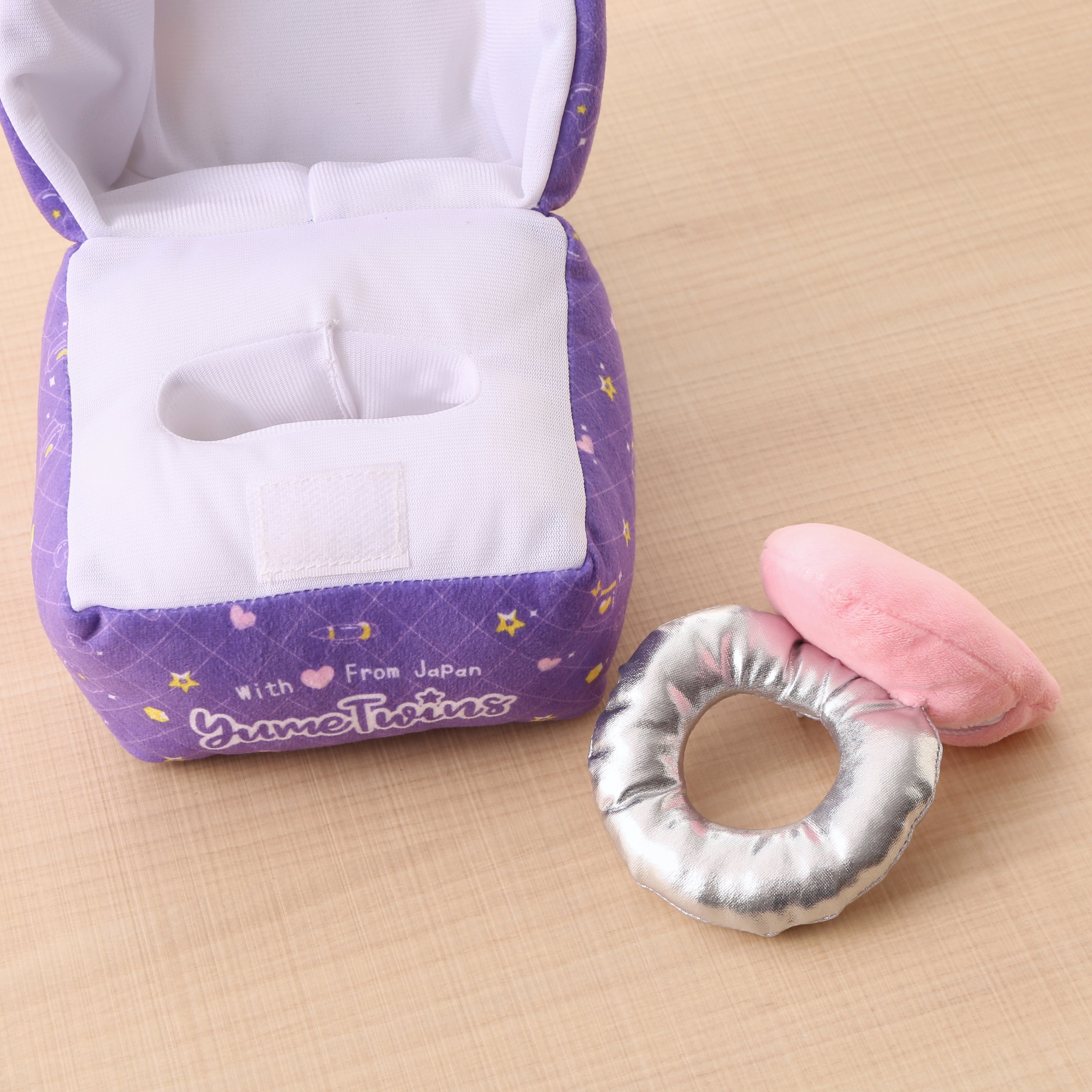 YumeTwins Original Engagement Ring Box Phone Stand Cushion Set