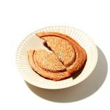 Sesame Senbei  (5 pieces)