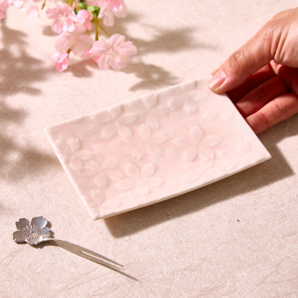 Miyama Embossed Sakura Plate