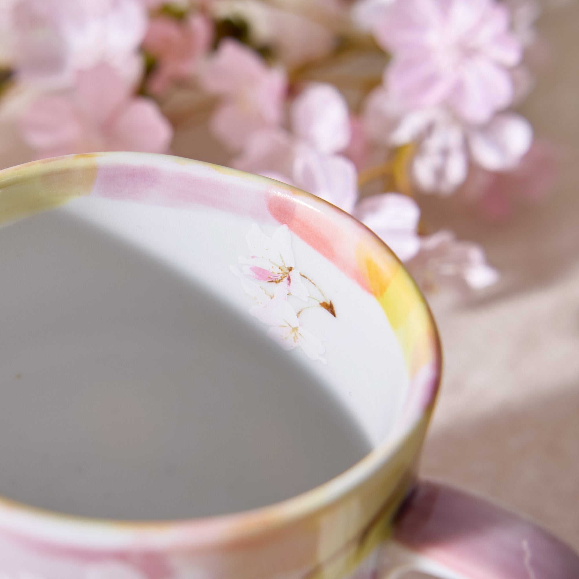 Hanagasumi Sakura Mug (Pink)