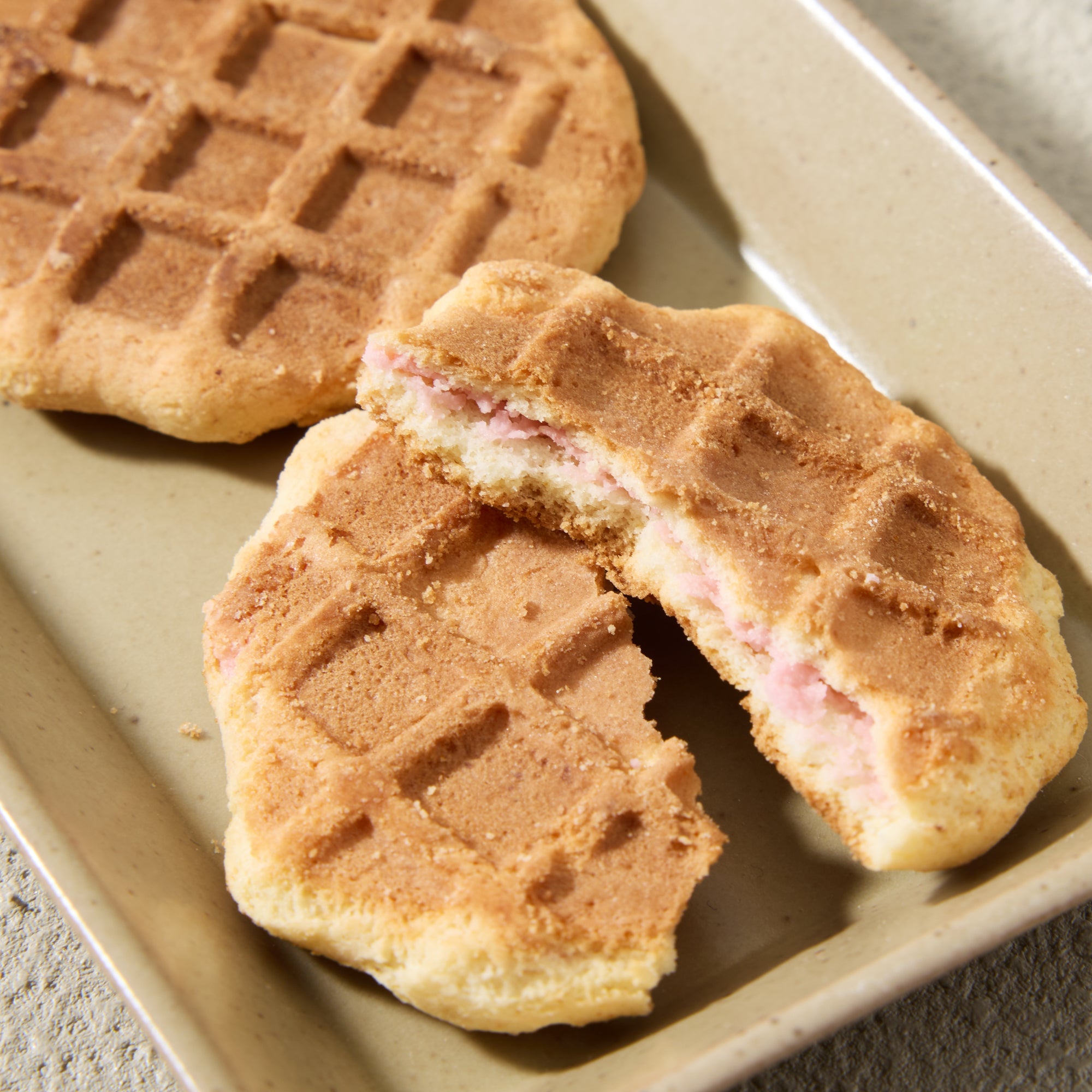 Strawberry Waffle Cookie (10 pieces)