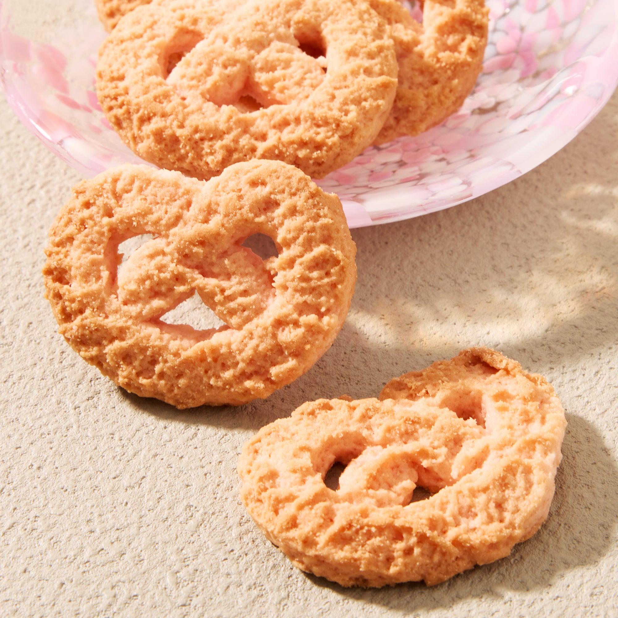 Sakura Cookies – Japan Haul
