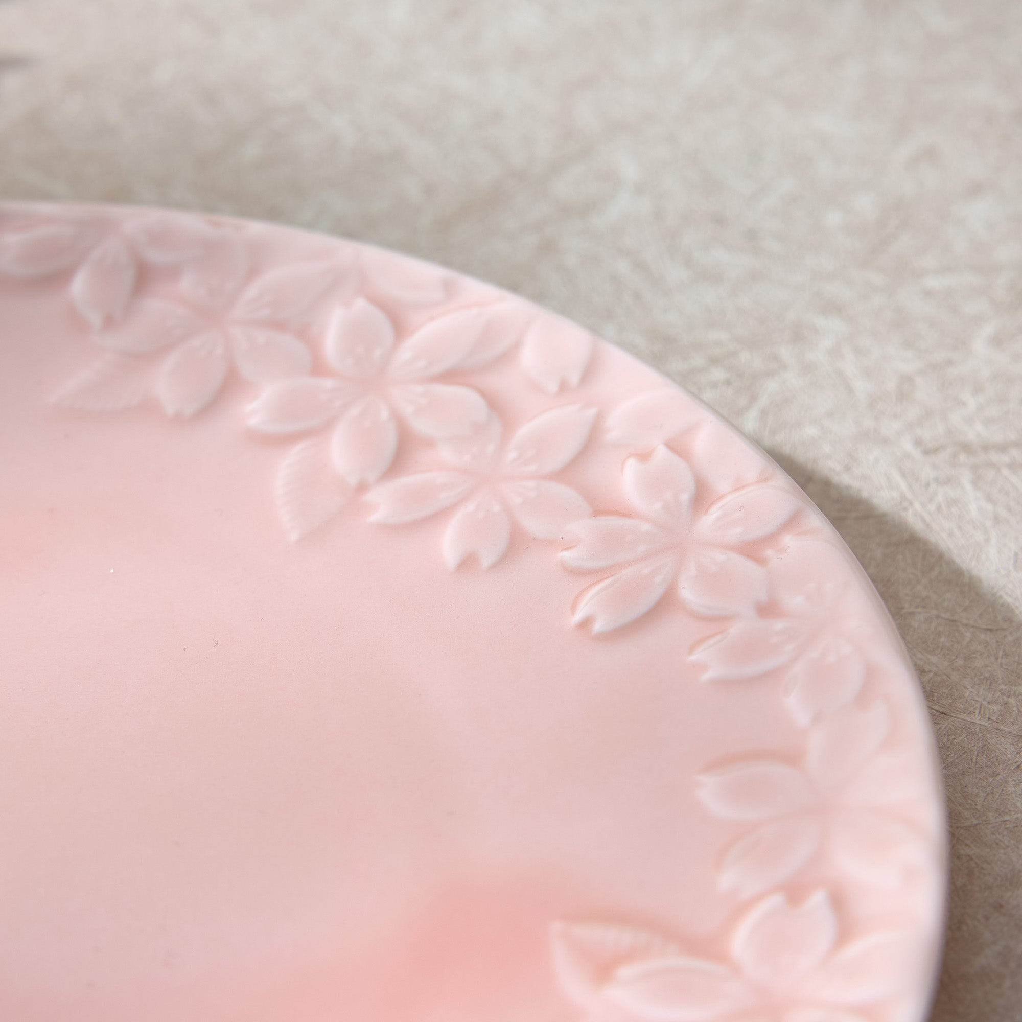 Miyama Embossed Sakura Dish