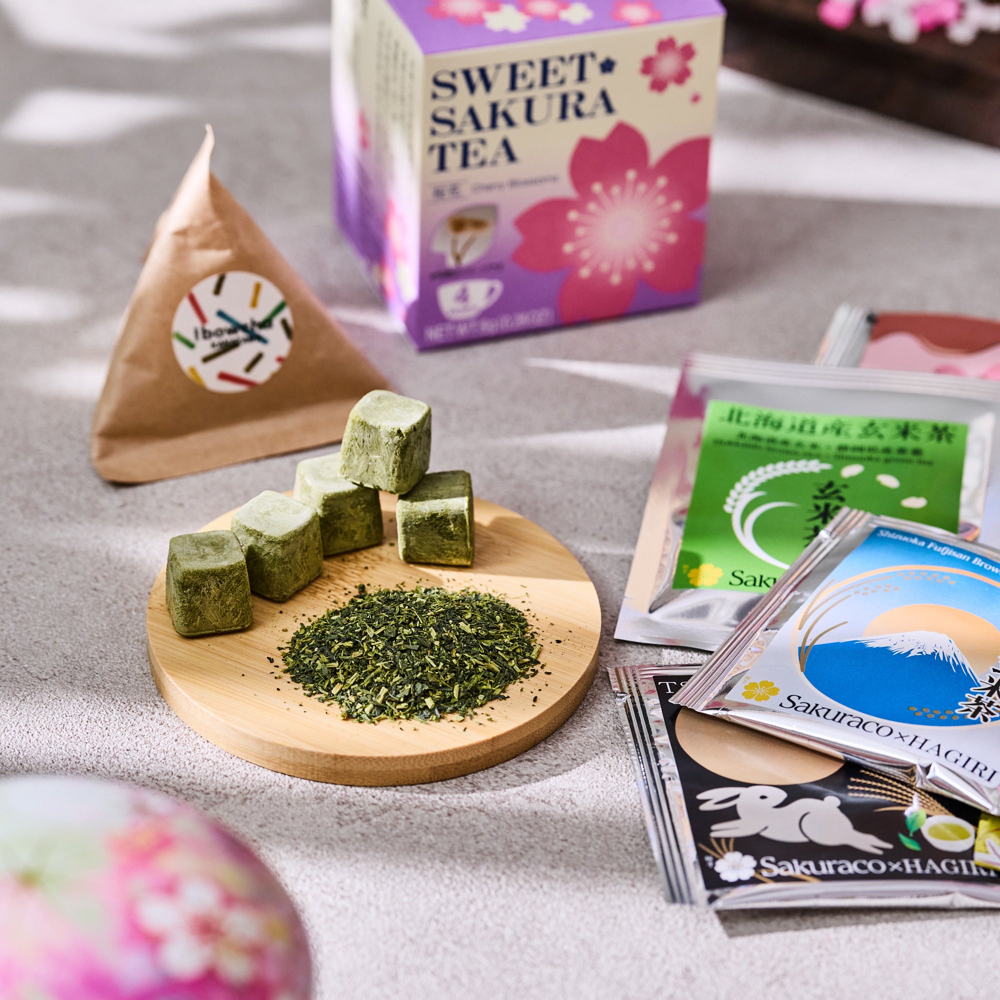 Sakuraco Deluxe Tea Bundle