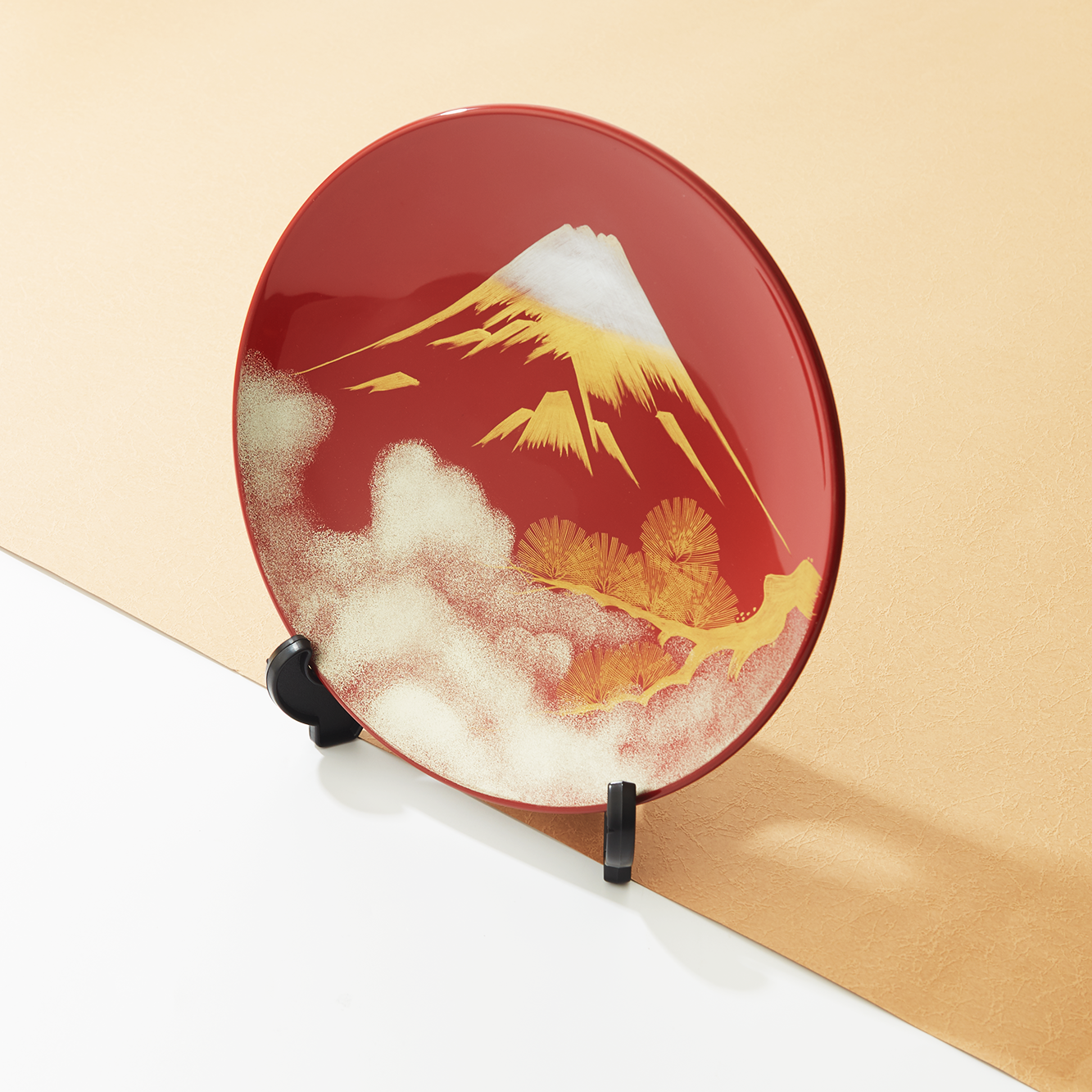 Mount Fuji Laquer Decorative Plate