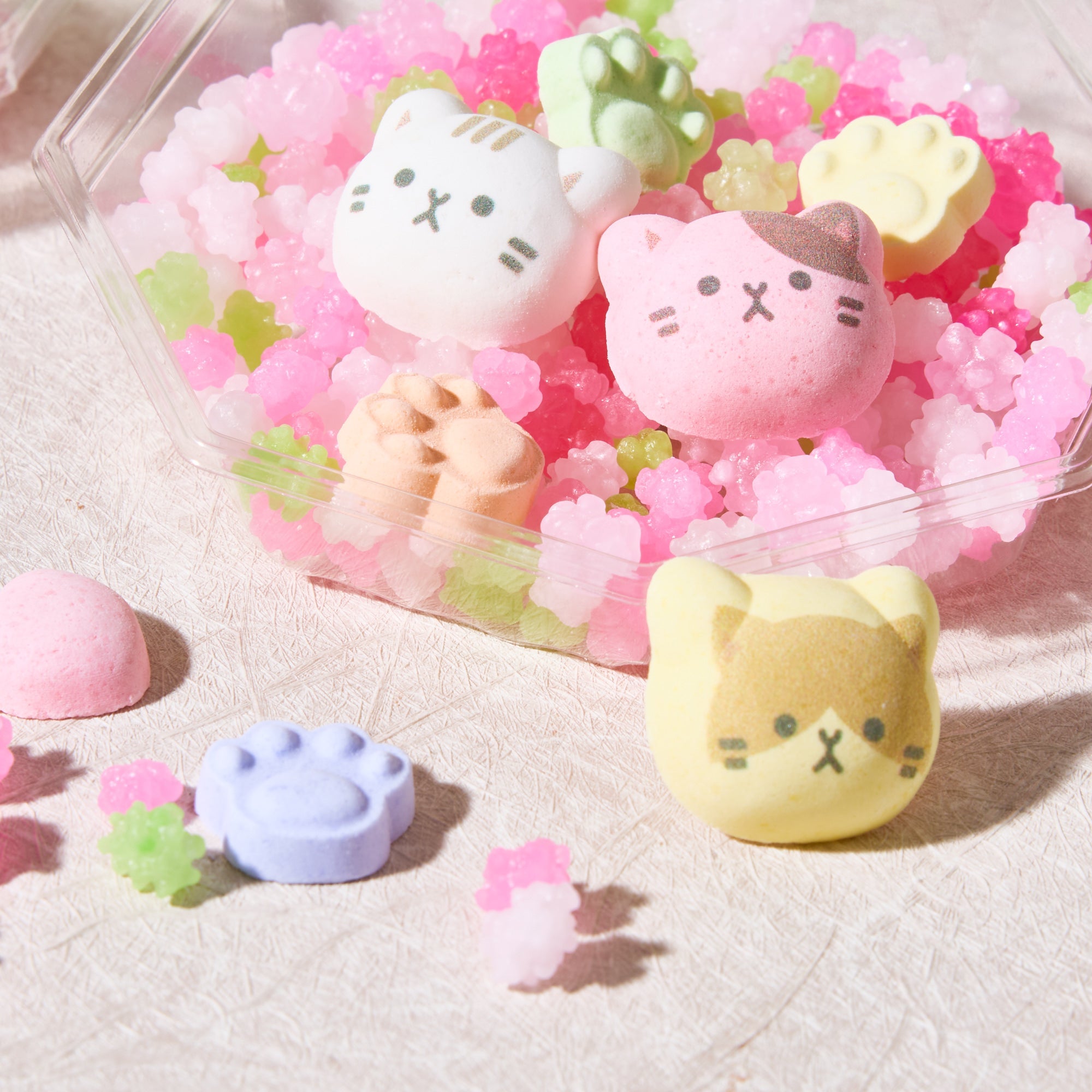 Ramune Candy and Konpeito Set (Cat-Shaped)