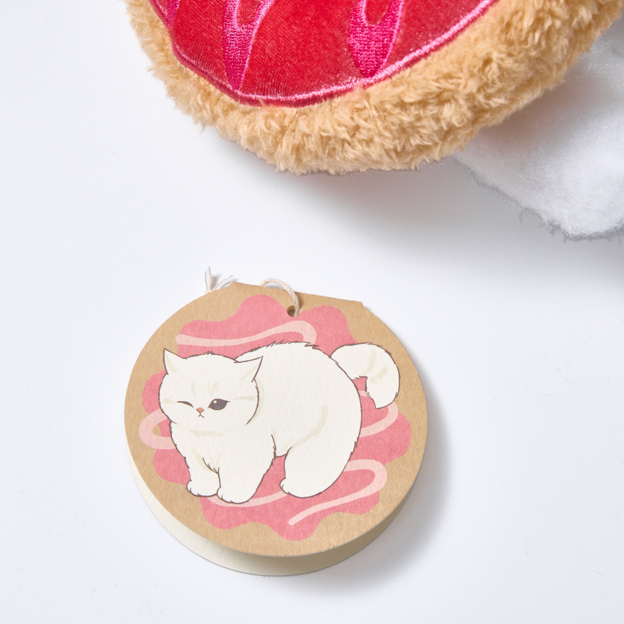 Mofusand Coffee and Donuts Plush Keychain - Strawberry Cruller
