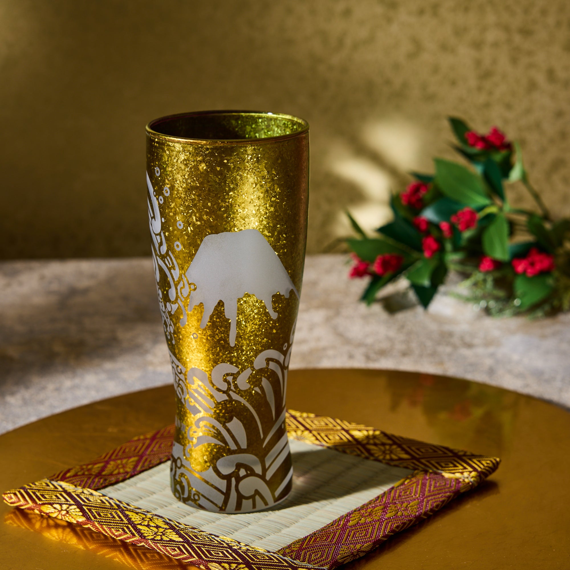 Mino Kiriko Hokusai Glass