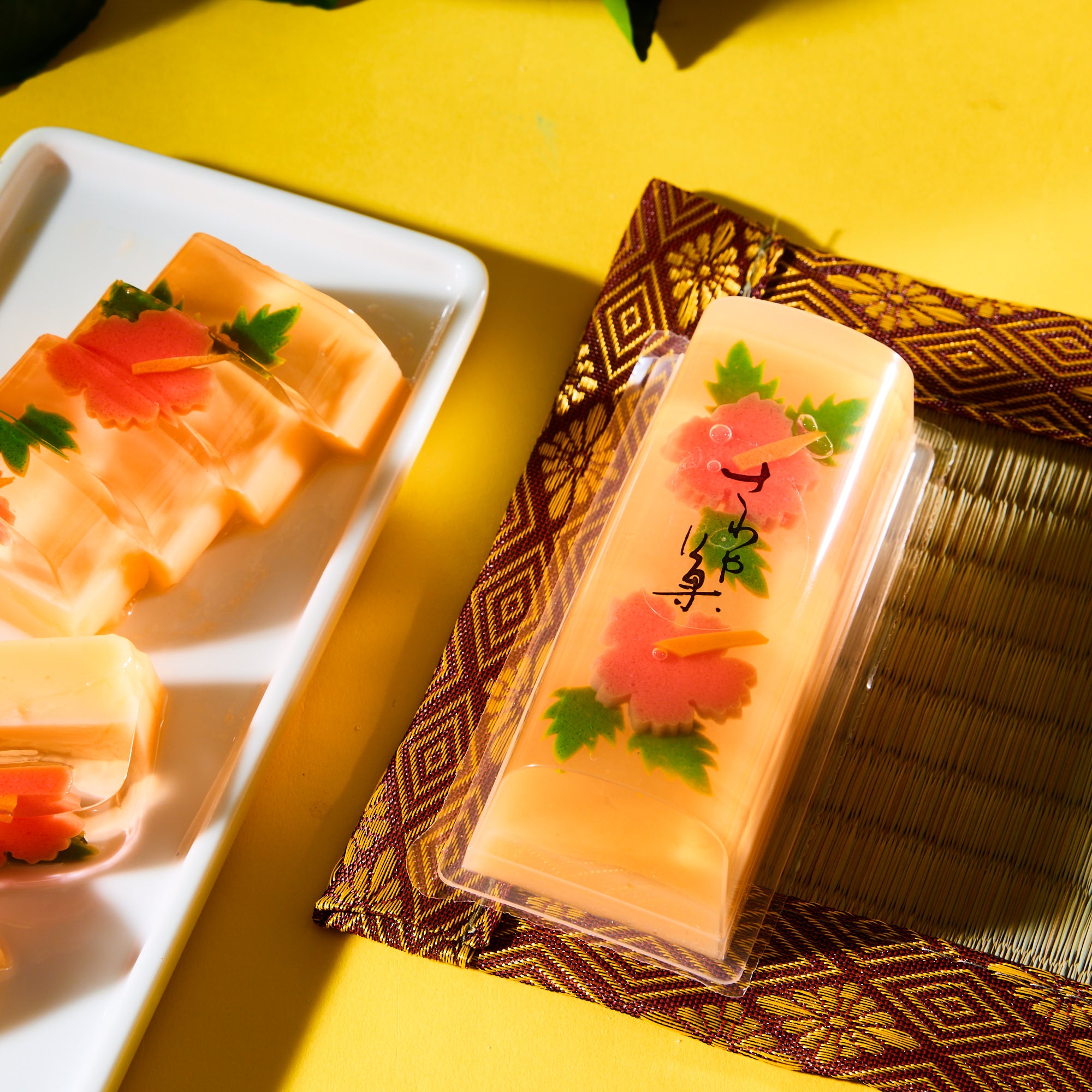 Hibiscus Mango Wagashi Jelly
