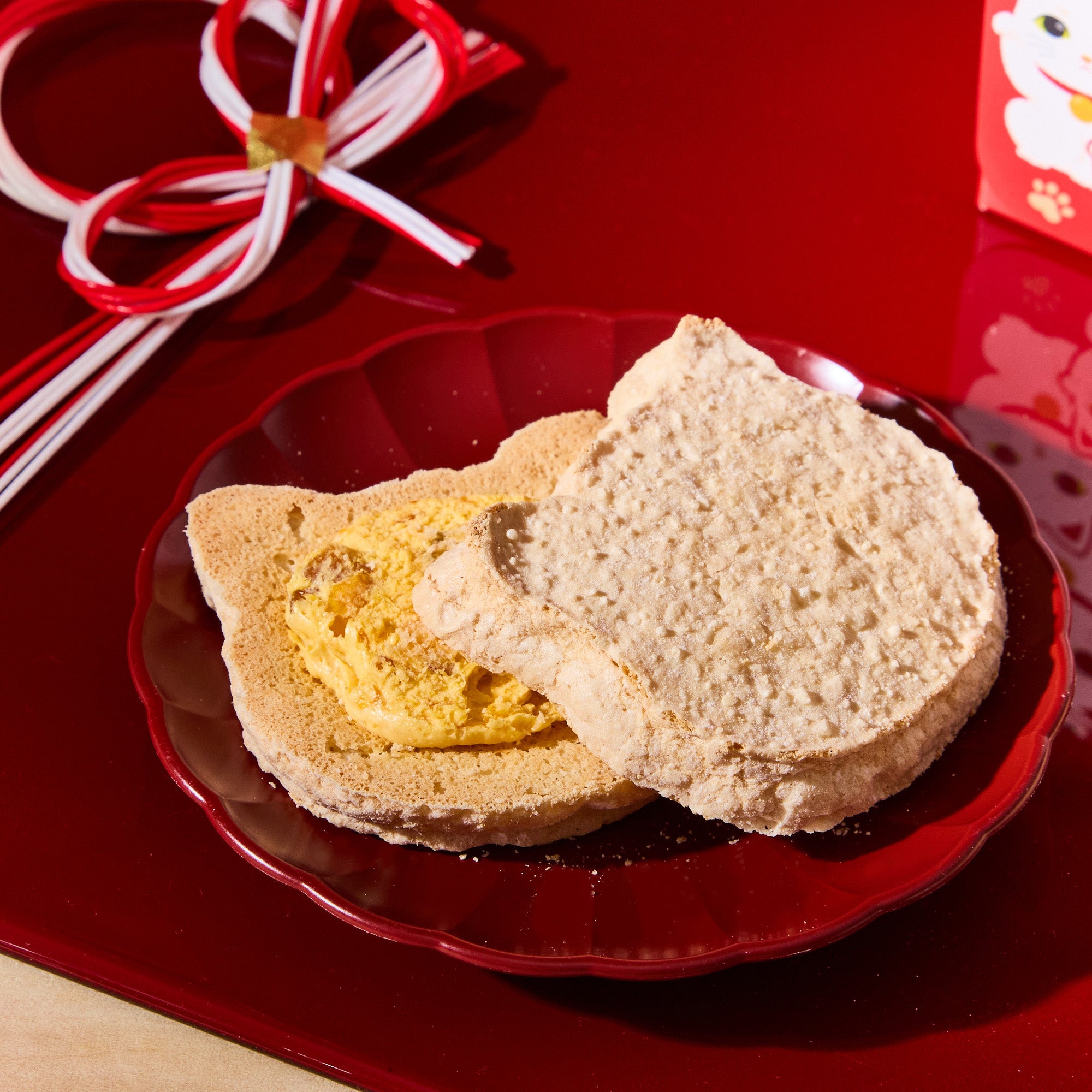 Maneki Neko Apricot Dacquoise Cookie (5 pieces)