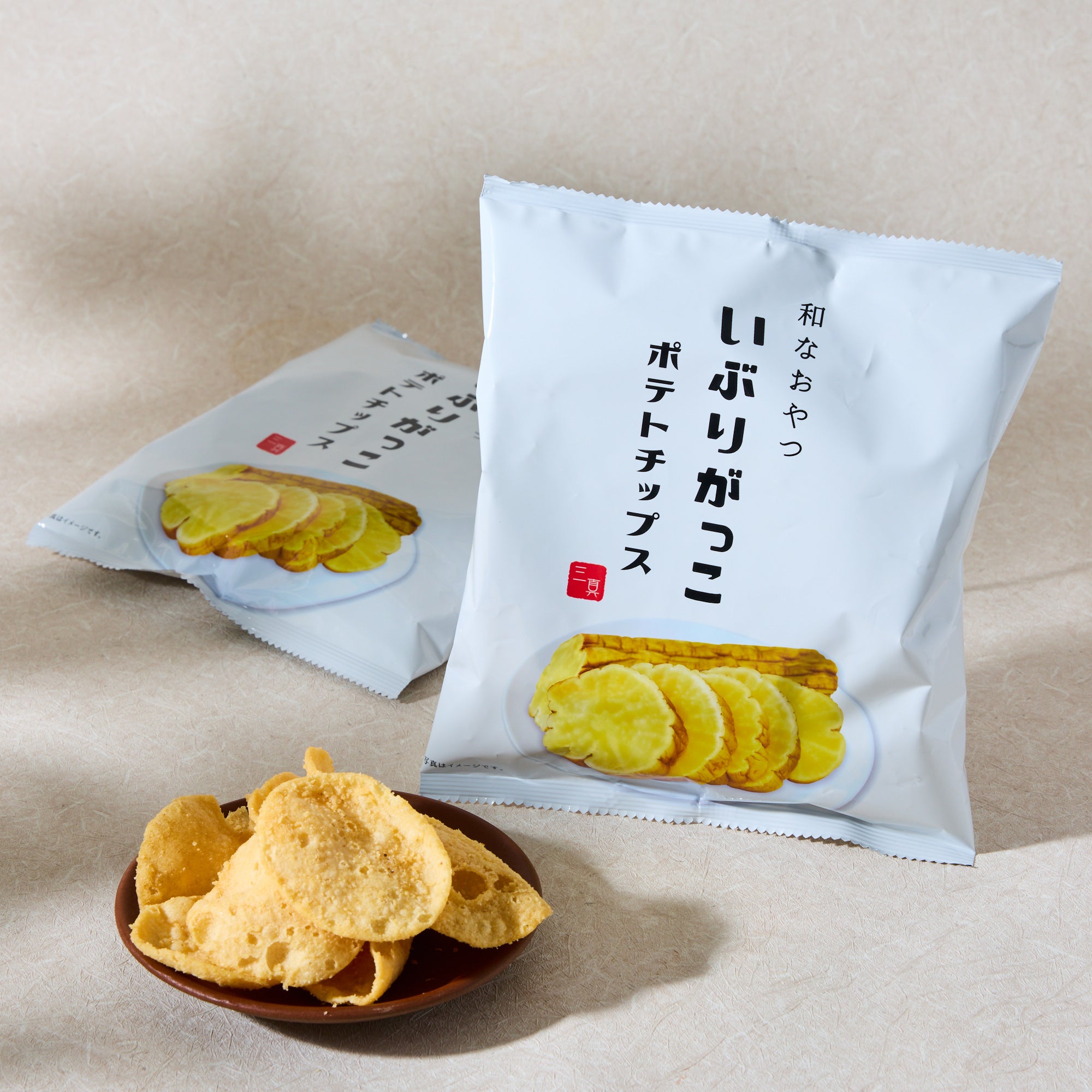 Iburi Gakko Potato Chips (2 pieces)