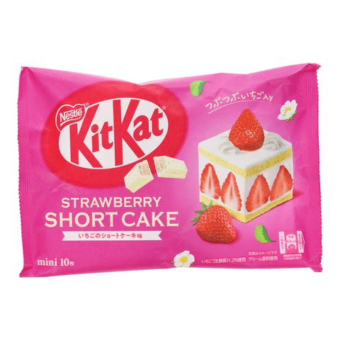 KitKat Strawberry Shortcake – Japan Haul