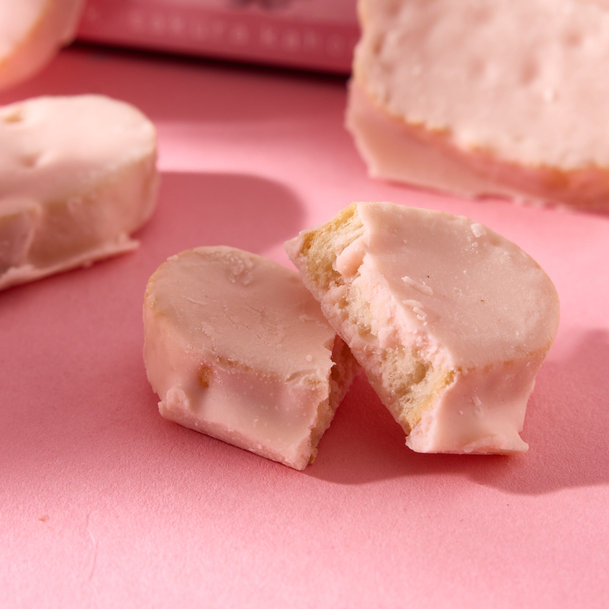 Sakura Kahoru Chocolate Rusk