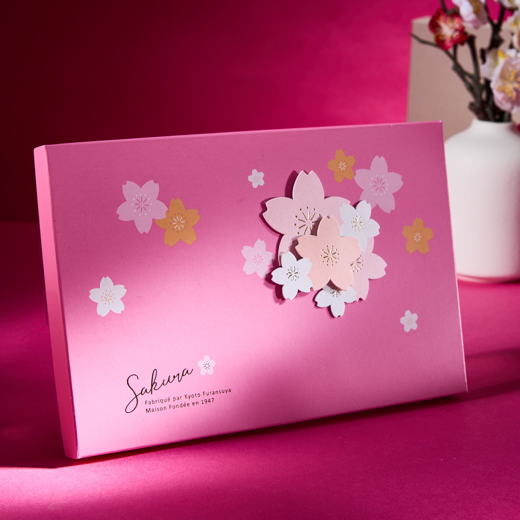 Furansuya Sakura Chocolate Assortment (15 pieces)