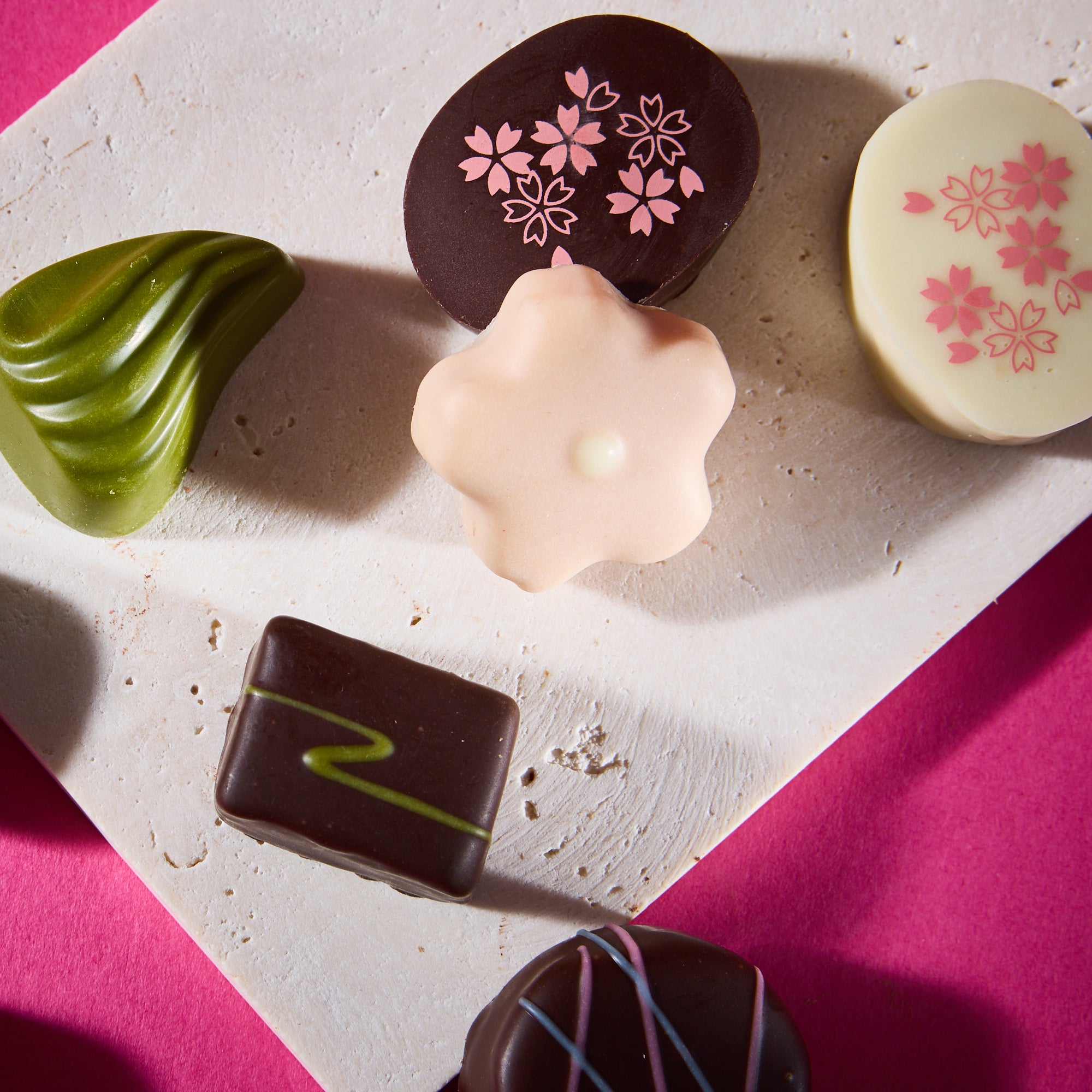 Furansuya Sakura Chocolate Assortment (9 pieces)