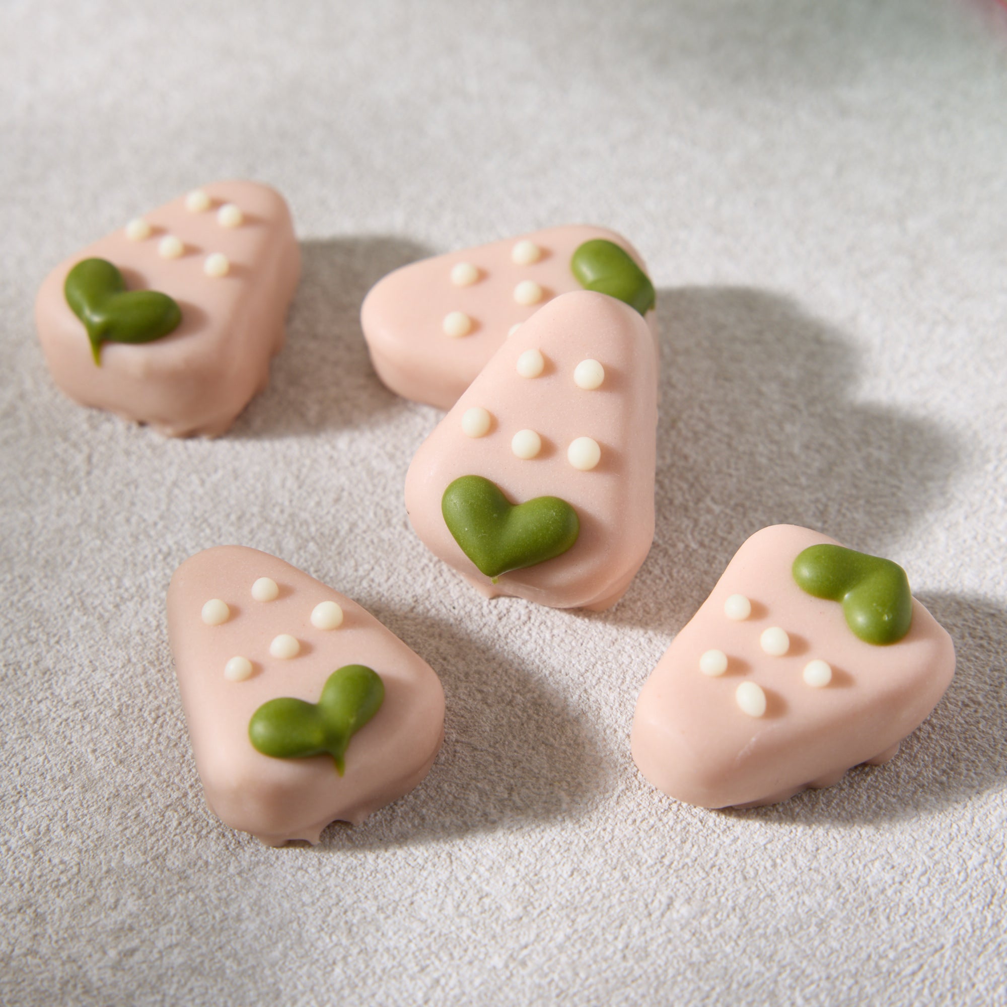 Furansuya Strawberry Field Chocolate