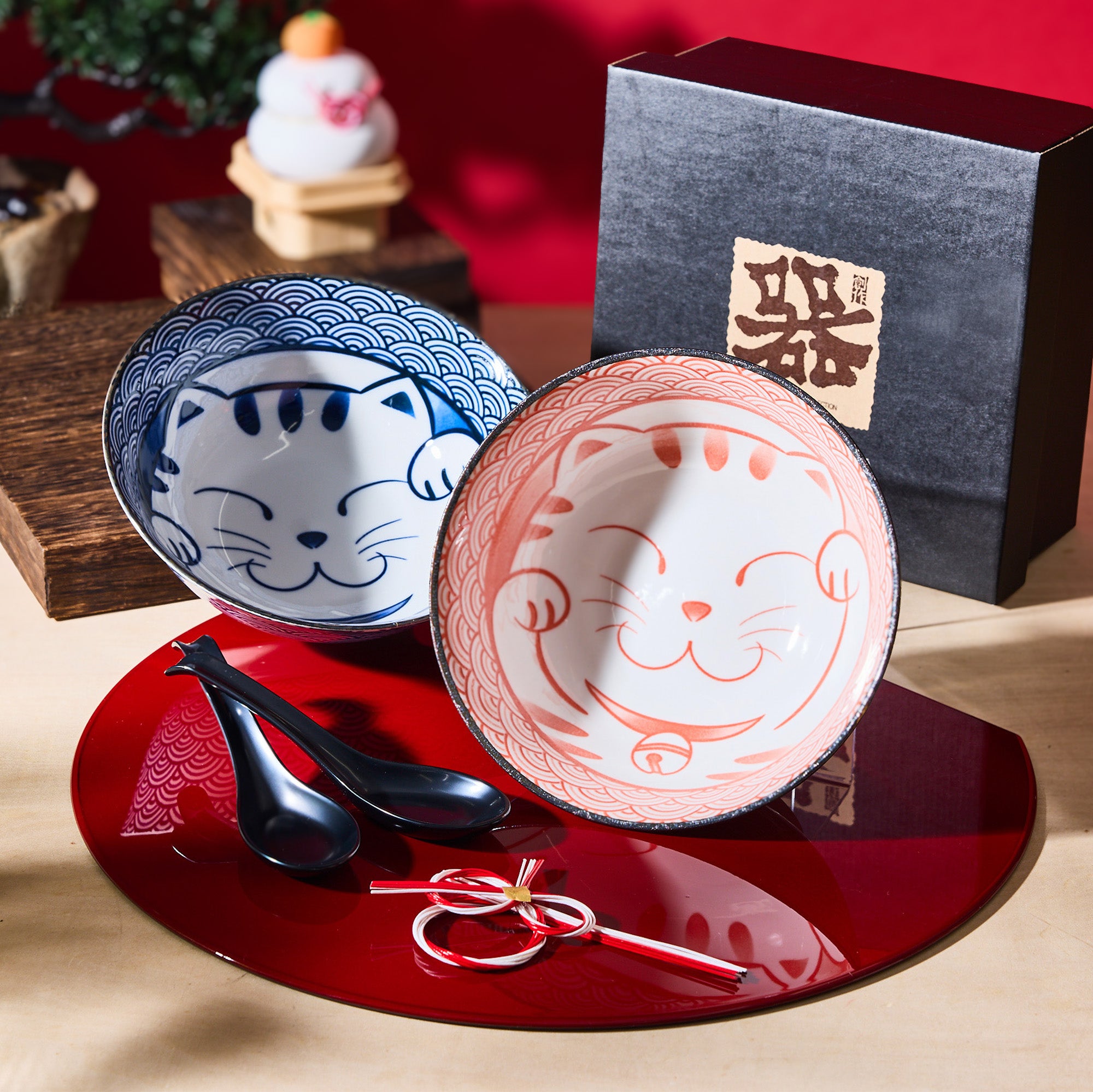 Maneki Neko Ramen Bowl Set (2 bowls, 2 spoons)