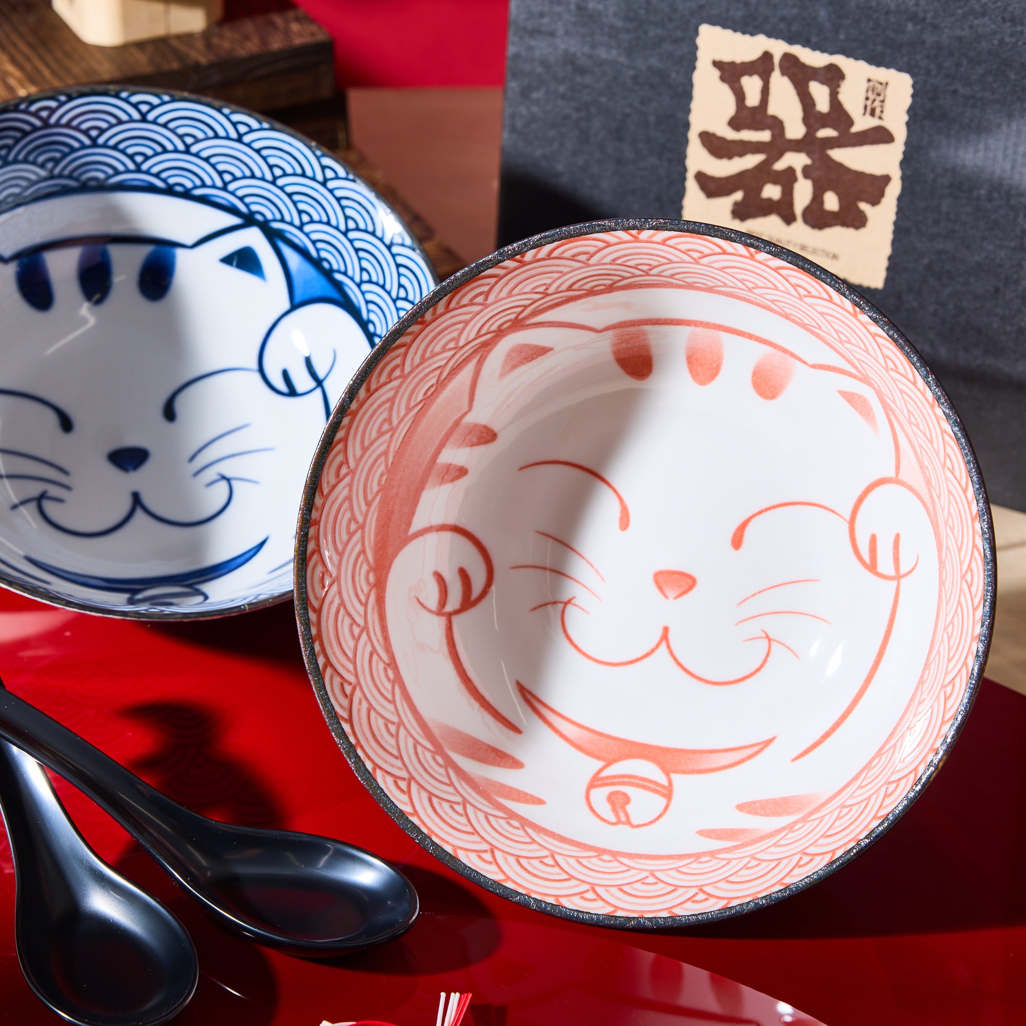 Maneki Neko Ramen Bowl Set (2 bowls, 2 spoons)