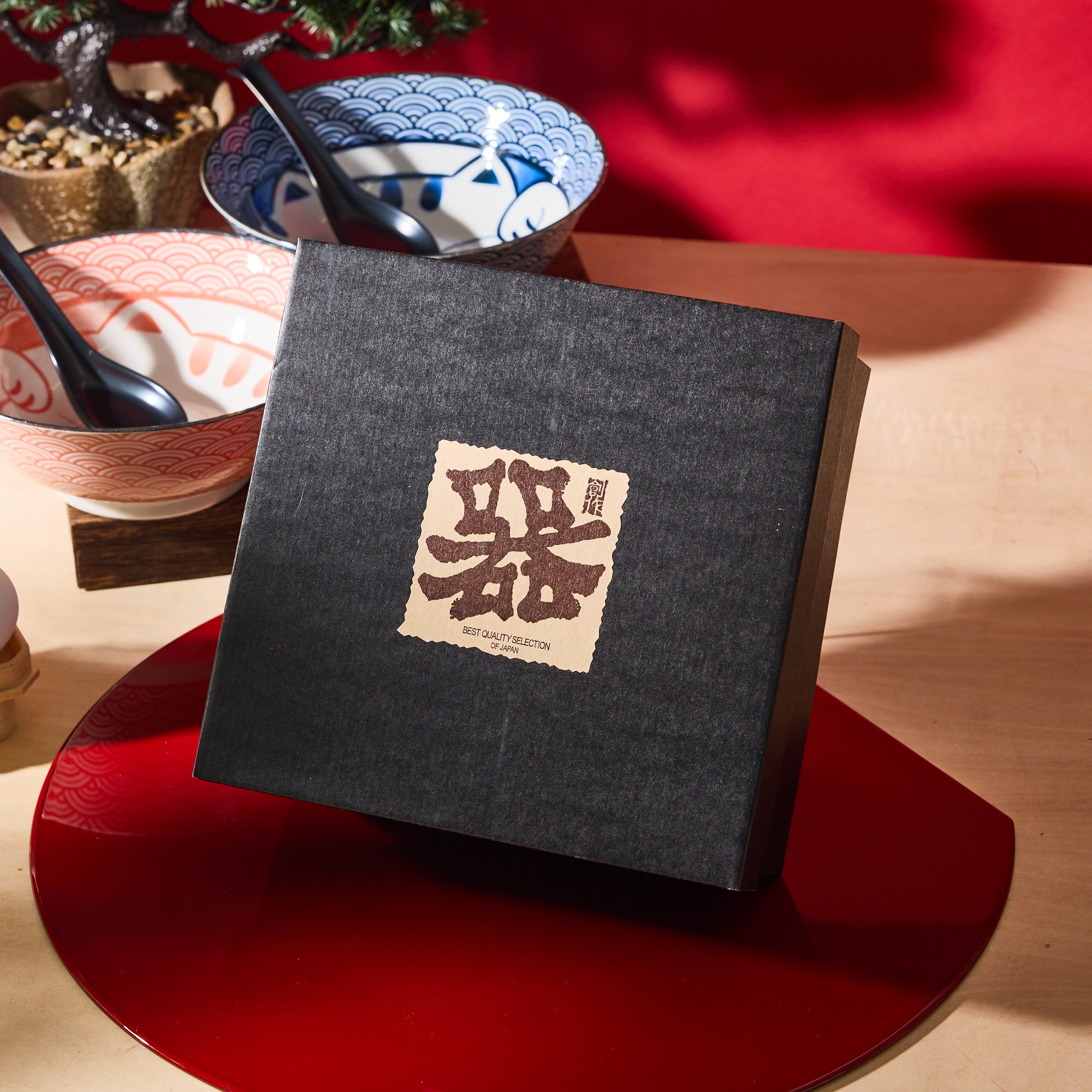 Maneki Neko Ramen Bowl Set (2 bowls, 2 spoons)