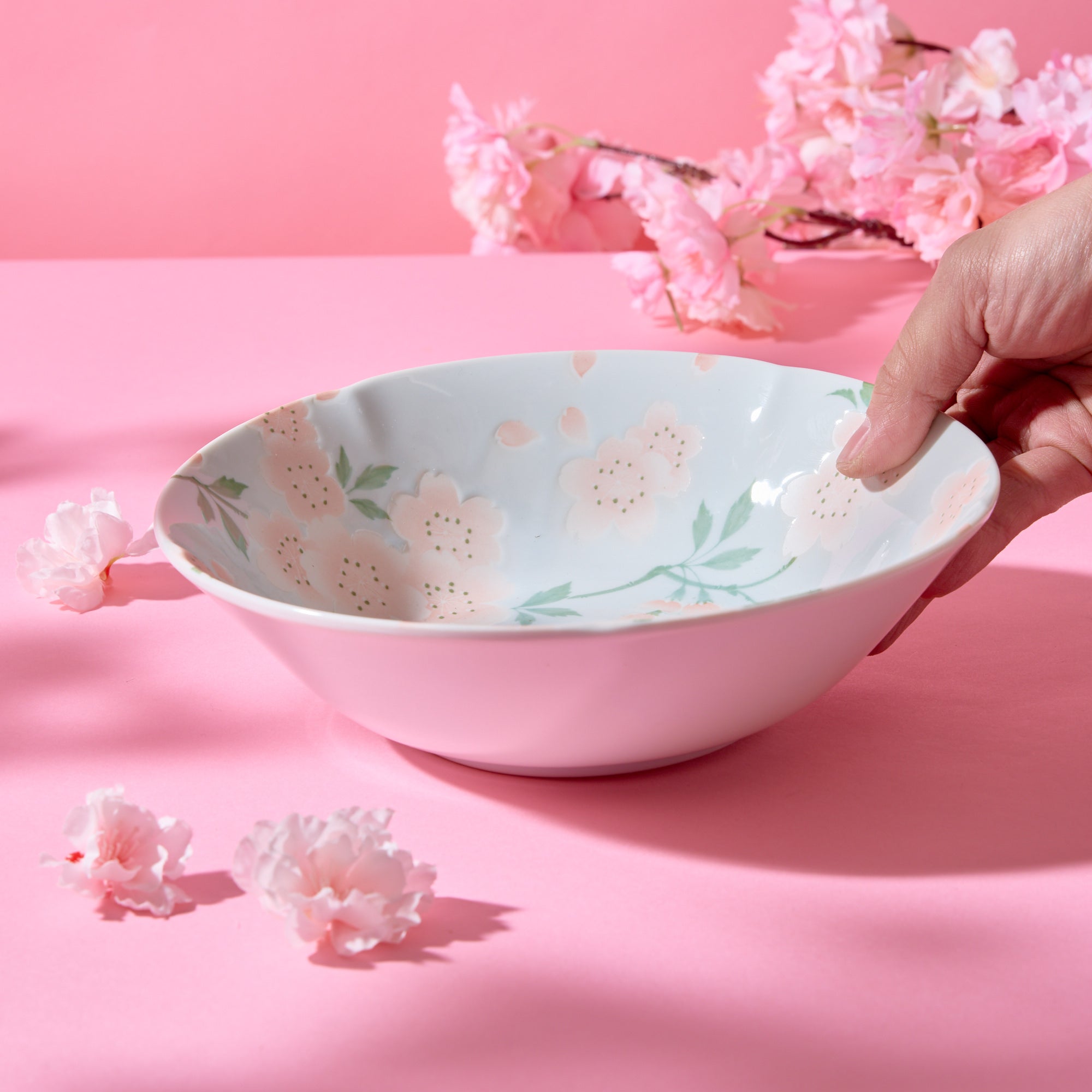 Full Bloom Sakura Large Mino Ware Bowl - Blue