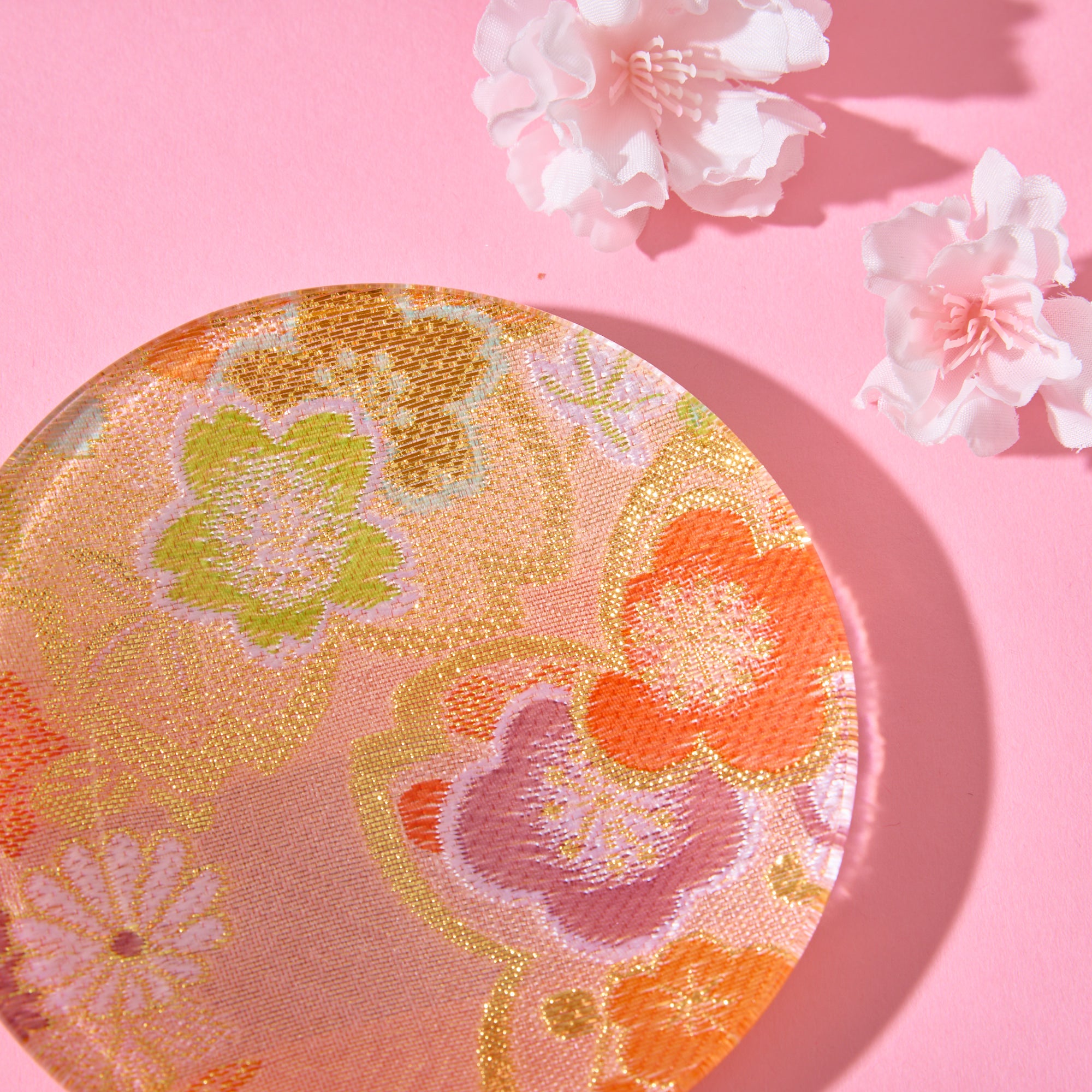 Nishijin Brocade Obi Small Round Glass Plate - Pink