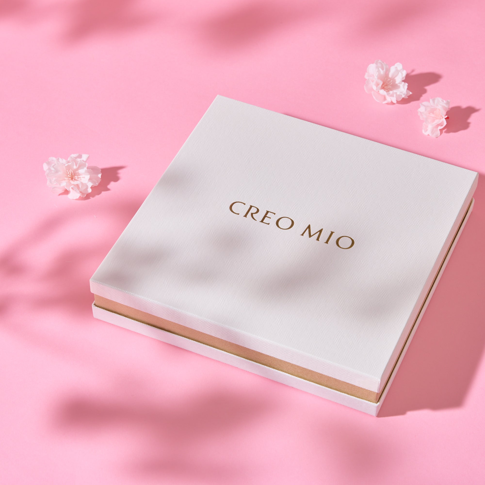 Nishijin Brocade Obi Large Round Glass Plate - Sakura Gold