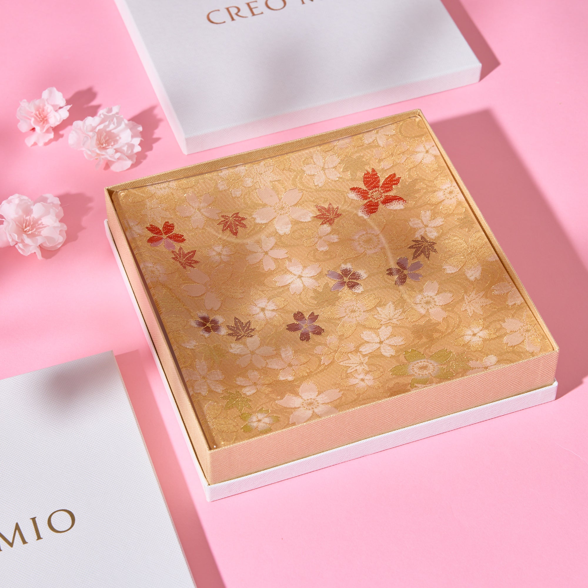 Nishijin Brocade Obi Large Square Glass Plate - Sakura Gold