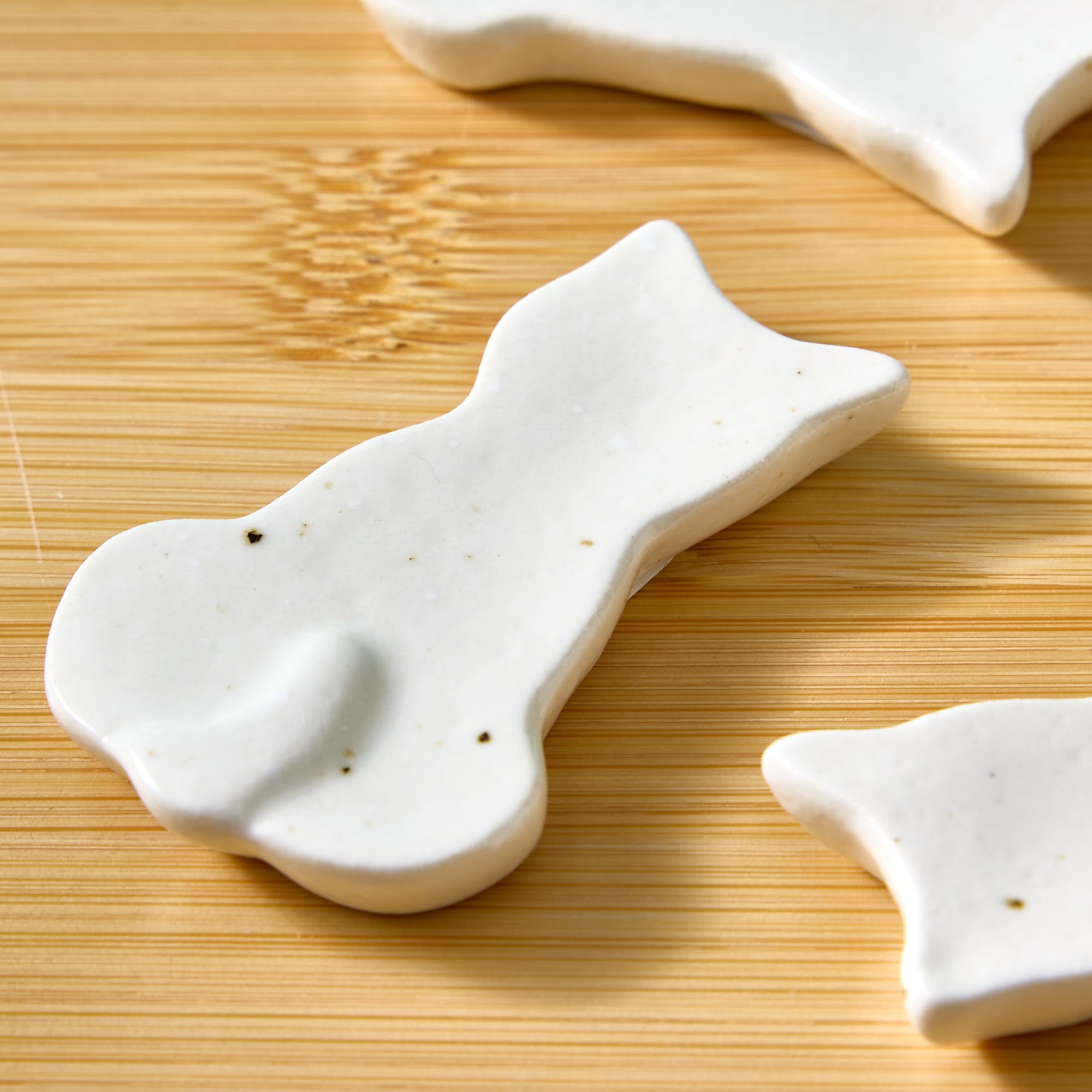 Mino Ware Cat Chopstick Rests - White (Set of 5)