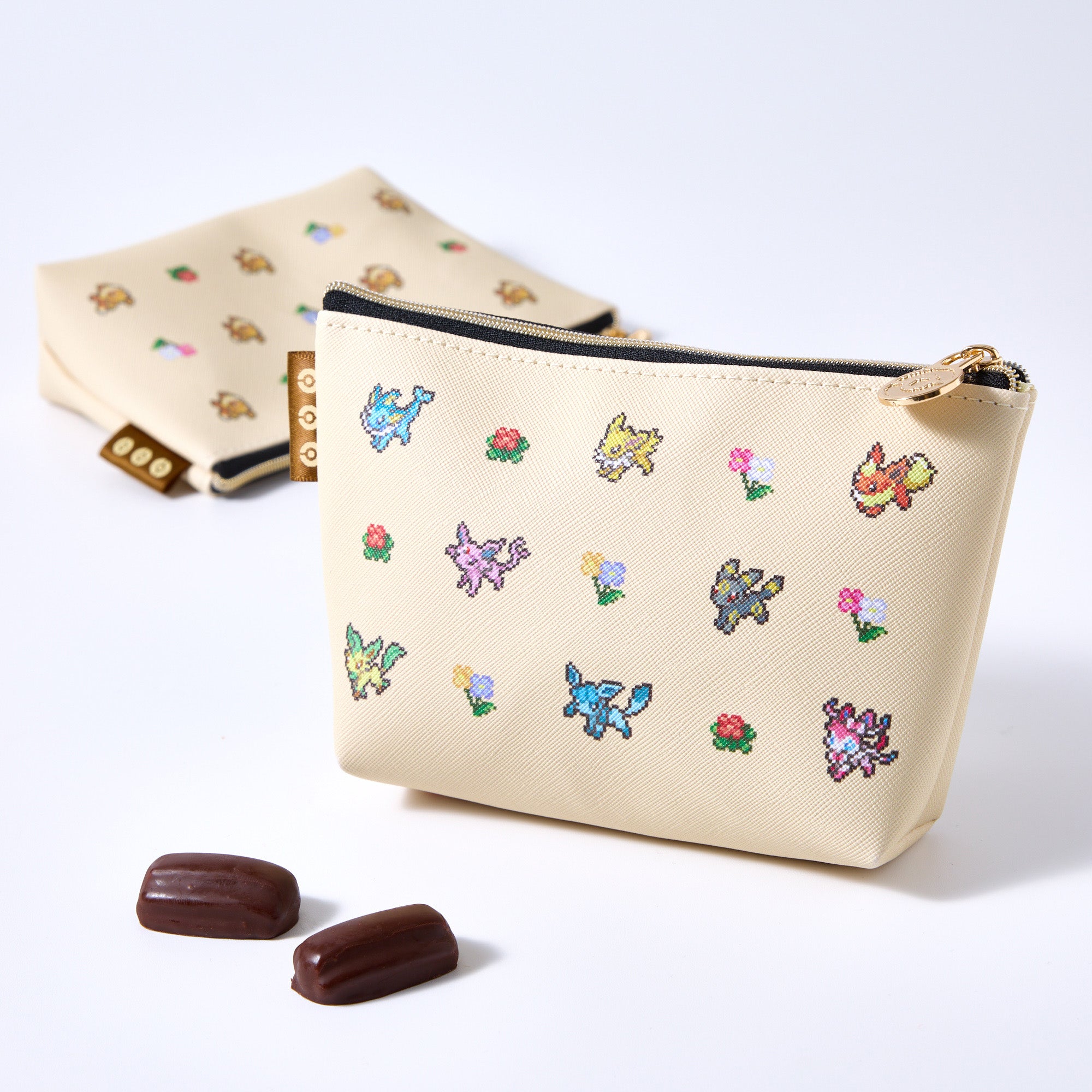 Chocolate Cookies w/ Pokémon Pouch (Eevee Friends)