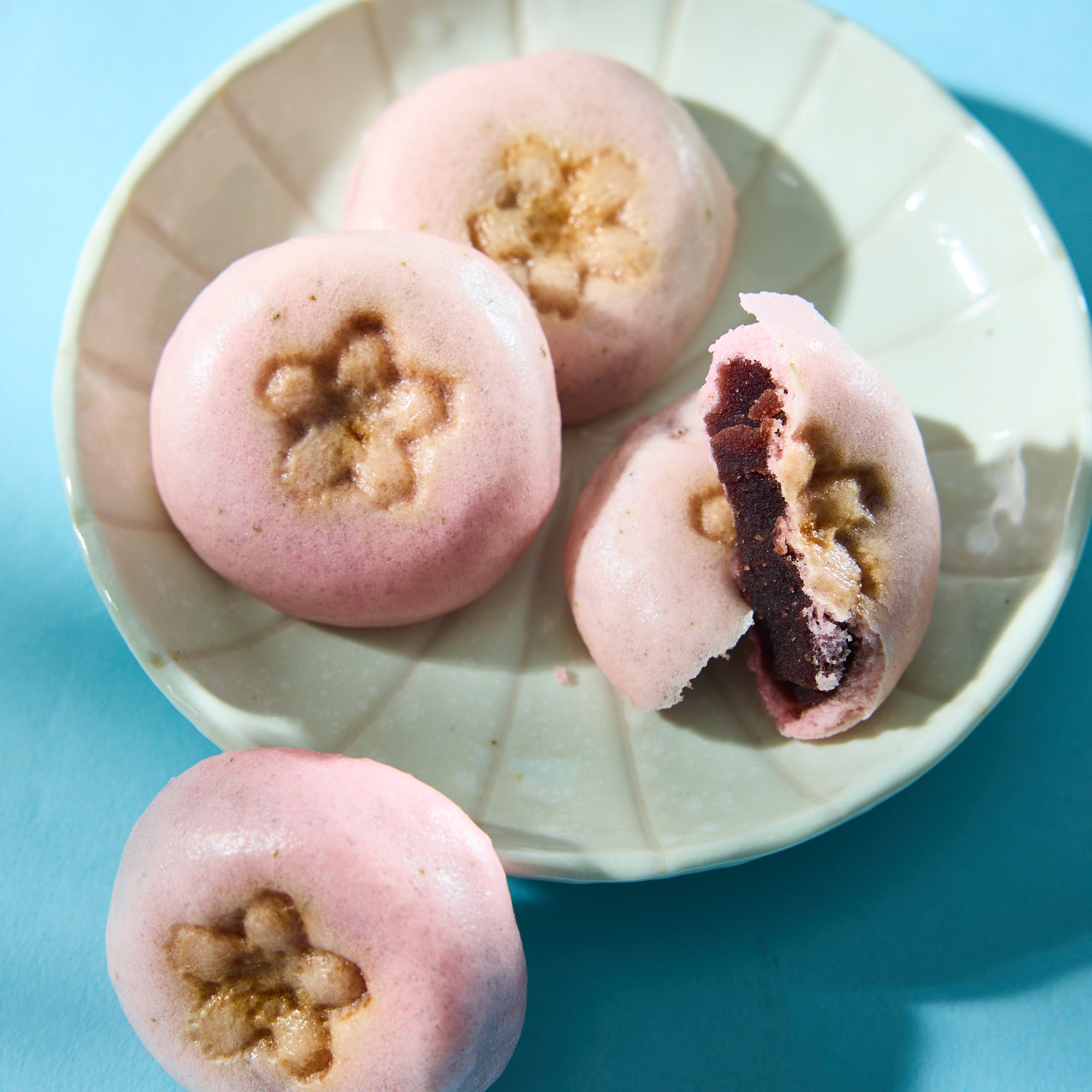 Sakura Manju (9 pieces)