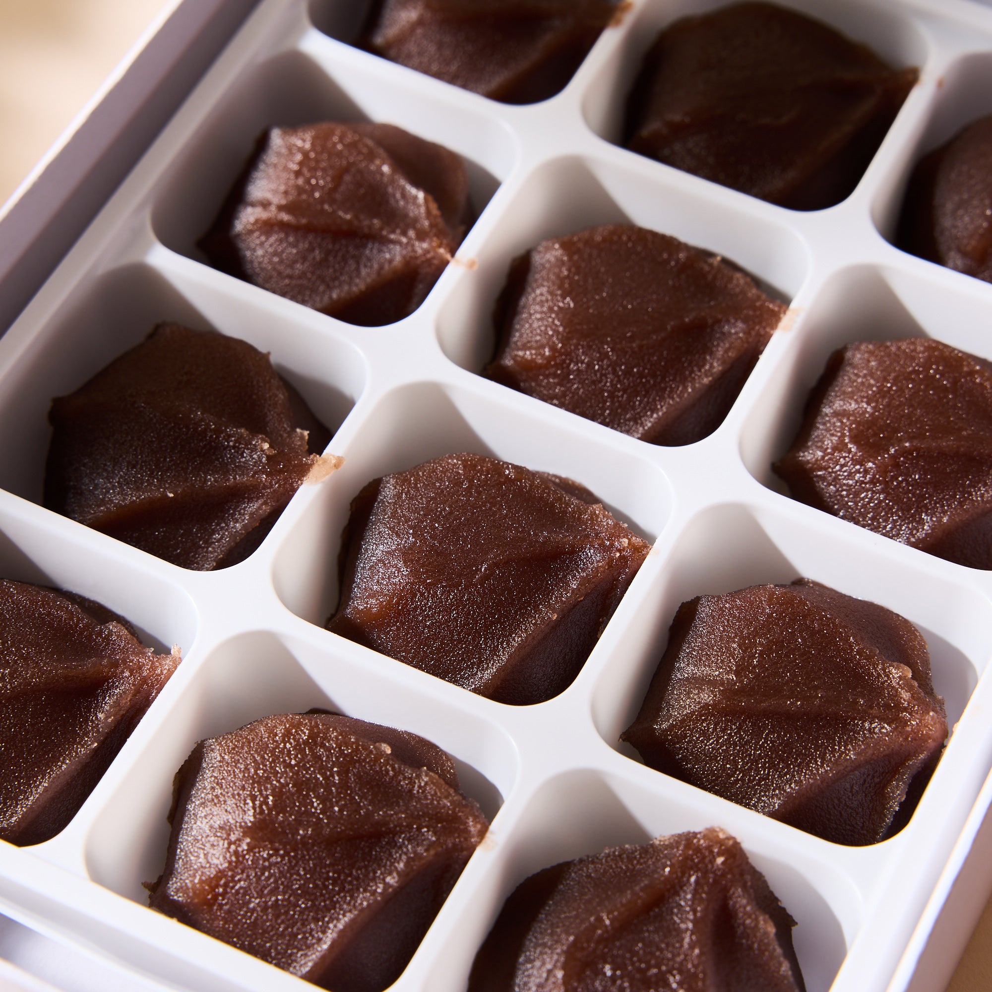 Gold Leaf Ankoro Mochi (12 pieces)
