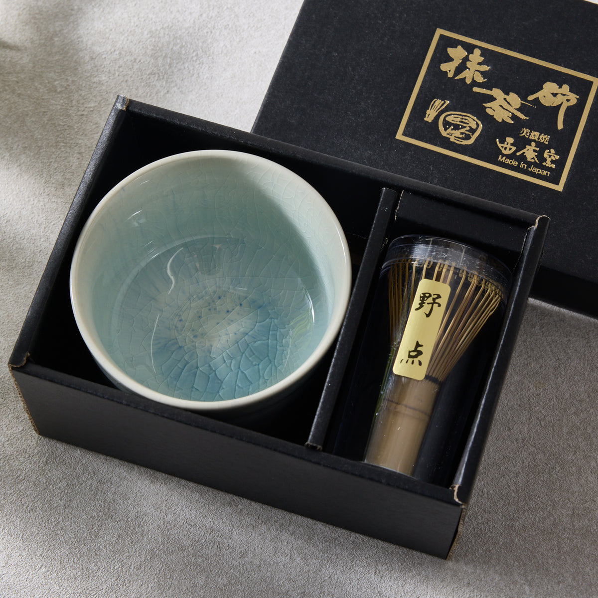 Iwashimizu Matcha Bowl & Mini Whisk Set