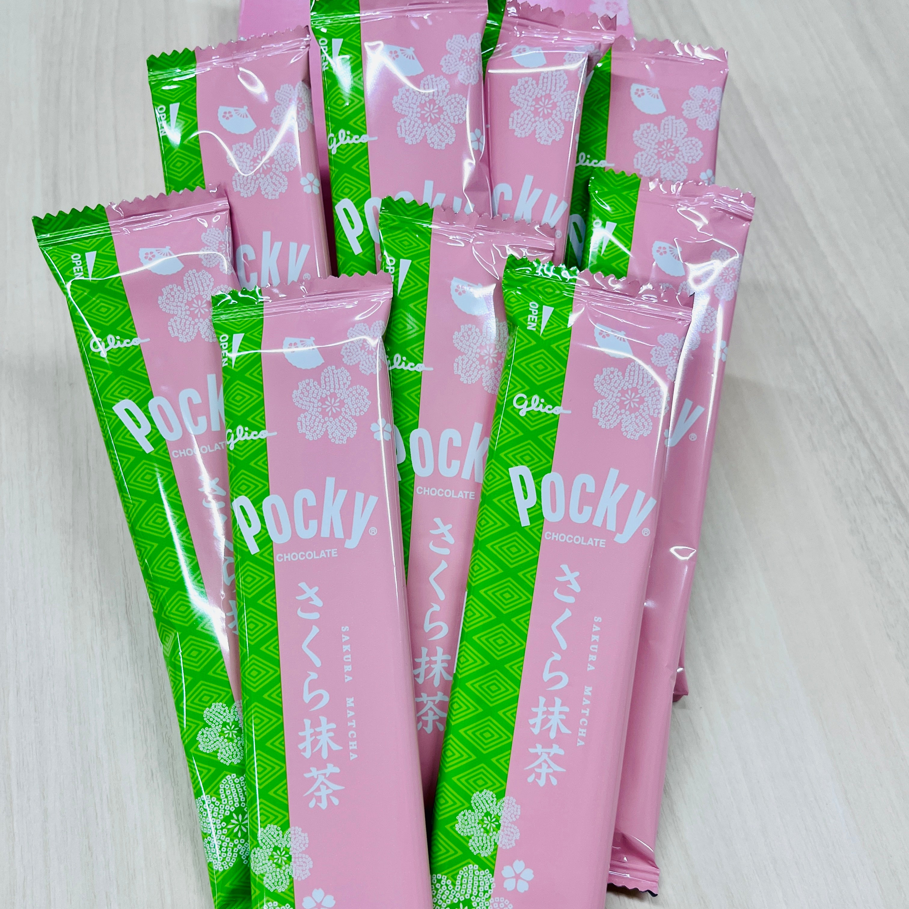 Pocky Sakura Matcha