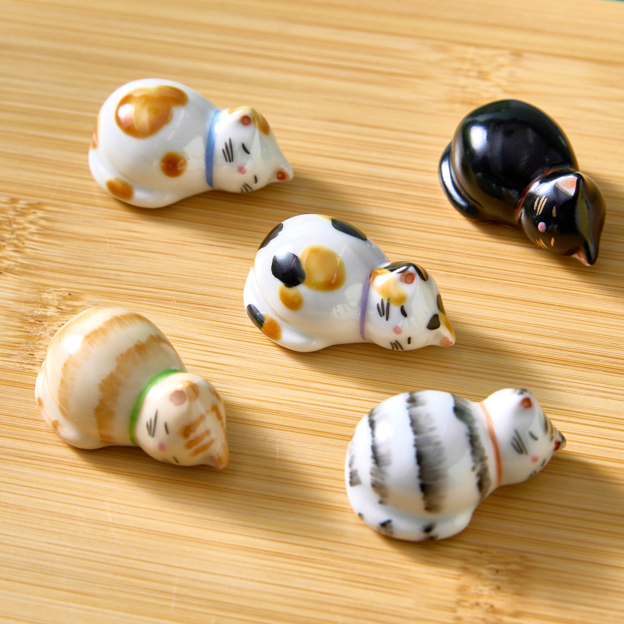Kiyomizu Ware Cat Chopstick Rests - Black (Set of 5)
