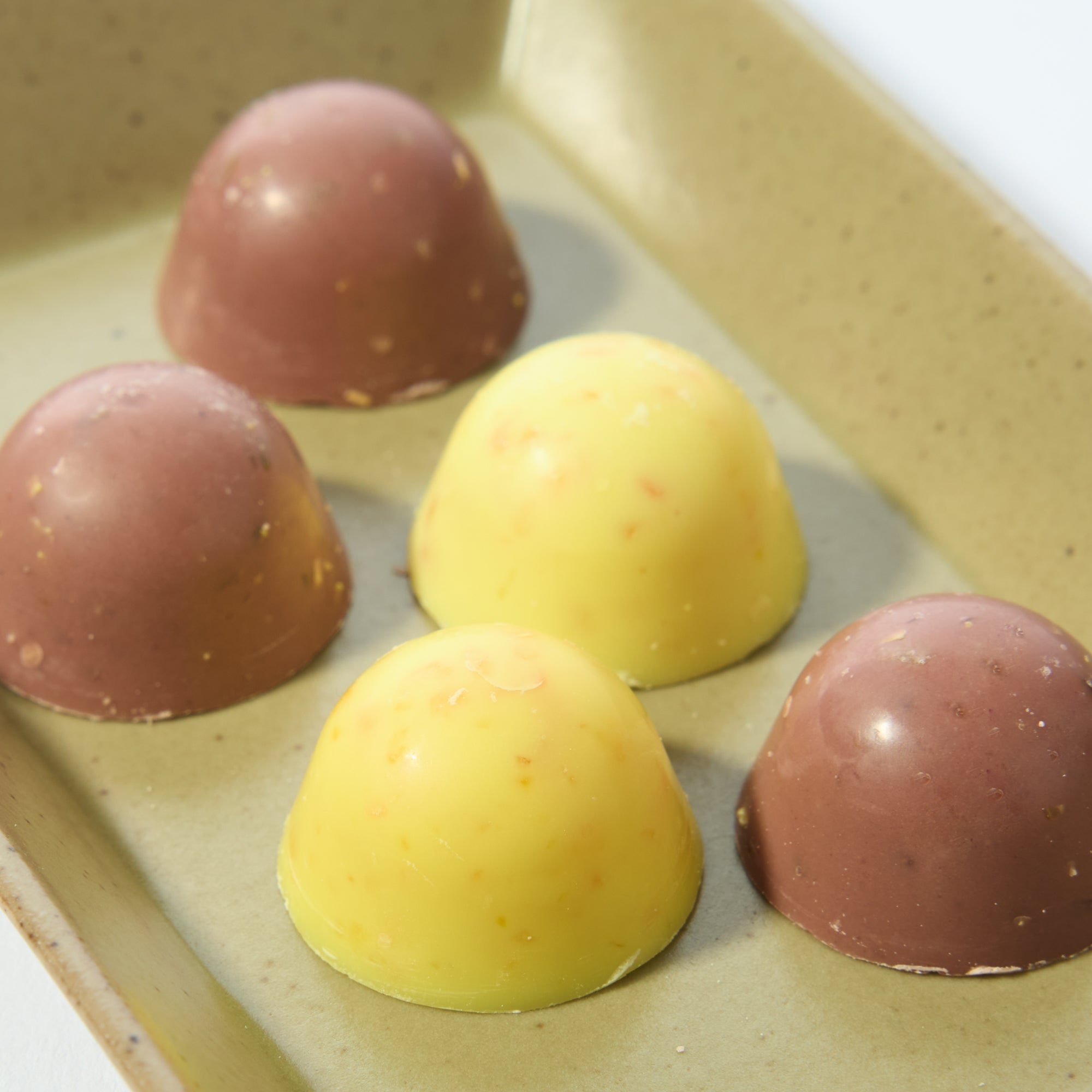 Pokémon White and Milk Popping Candy Chocolate