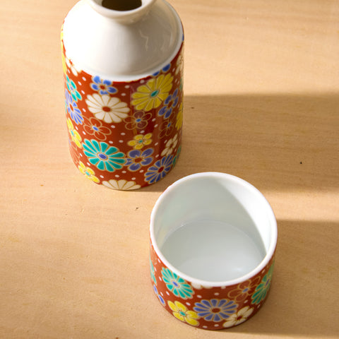 Kutani Ware Sake Set (Flowers)