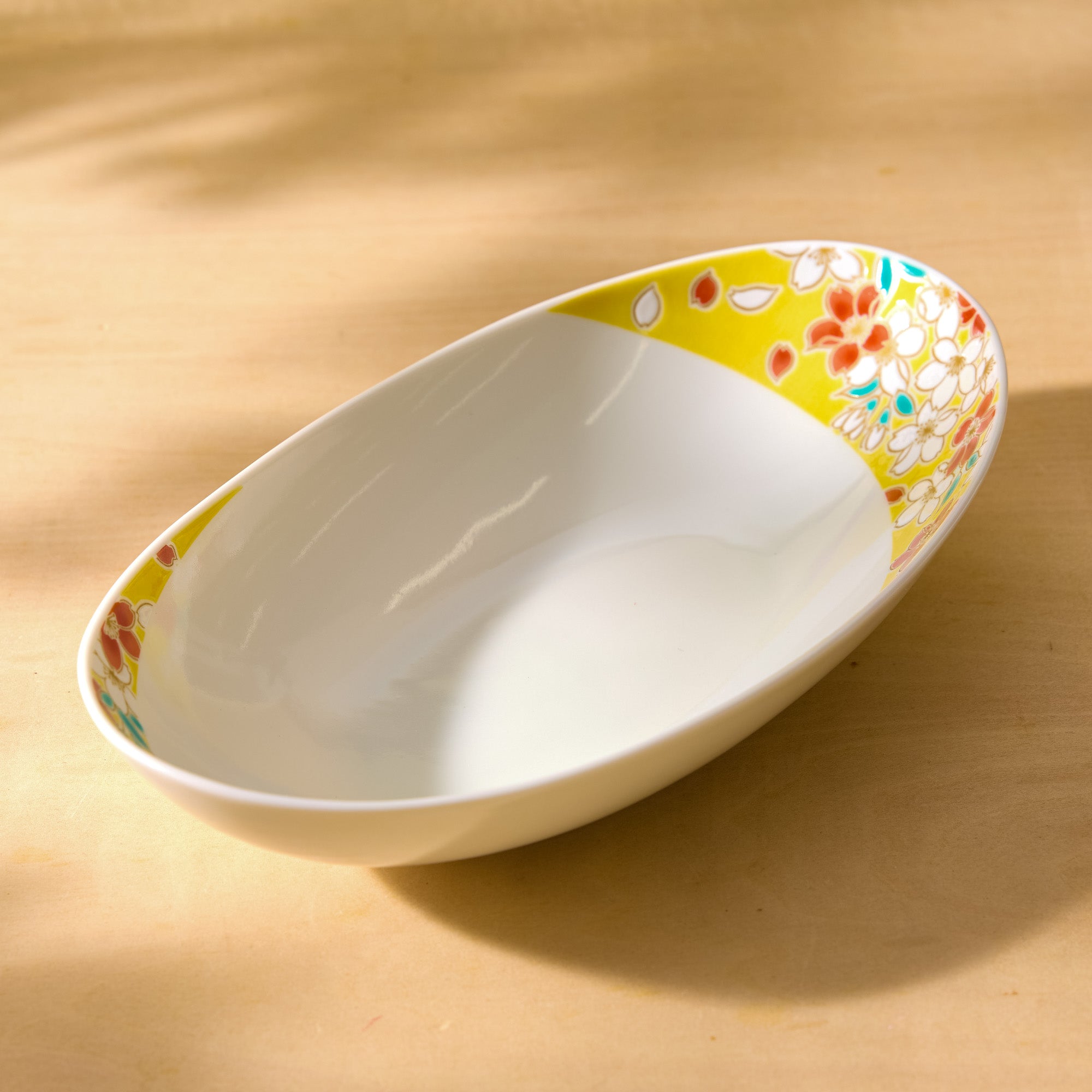 Sakura Kutani Ware Oval Bowl