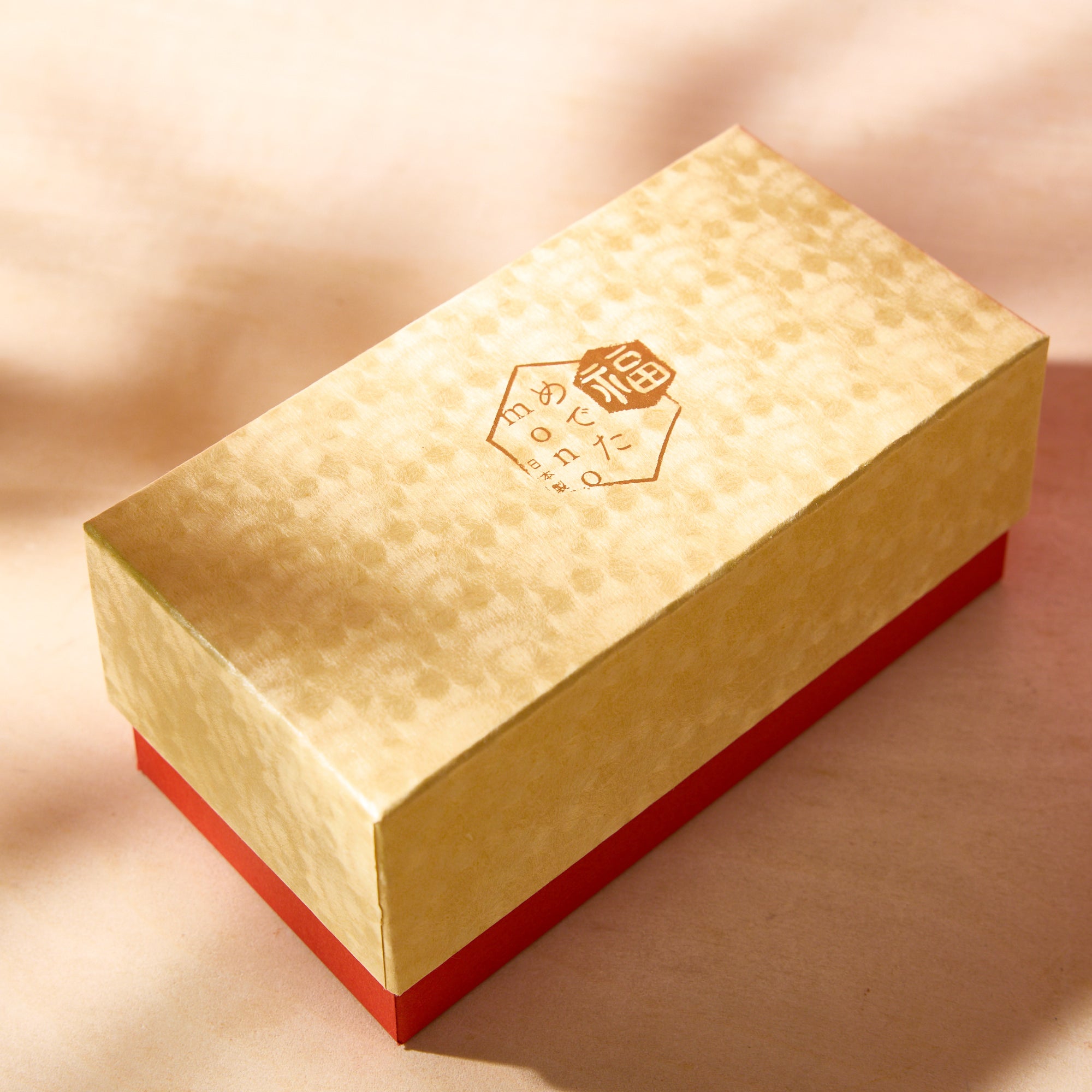 New Year's Beckoning Cat & Daruma Sake Glass Pair