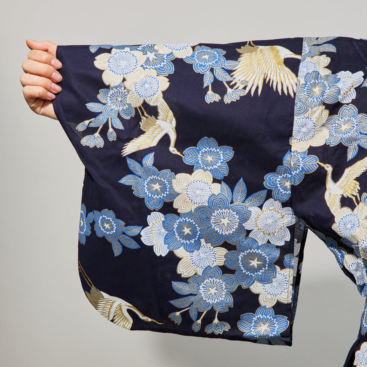 Japanese Kimono Robe (Cherry Blossoms & Crane)