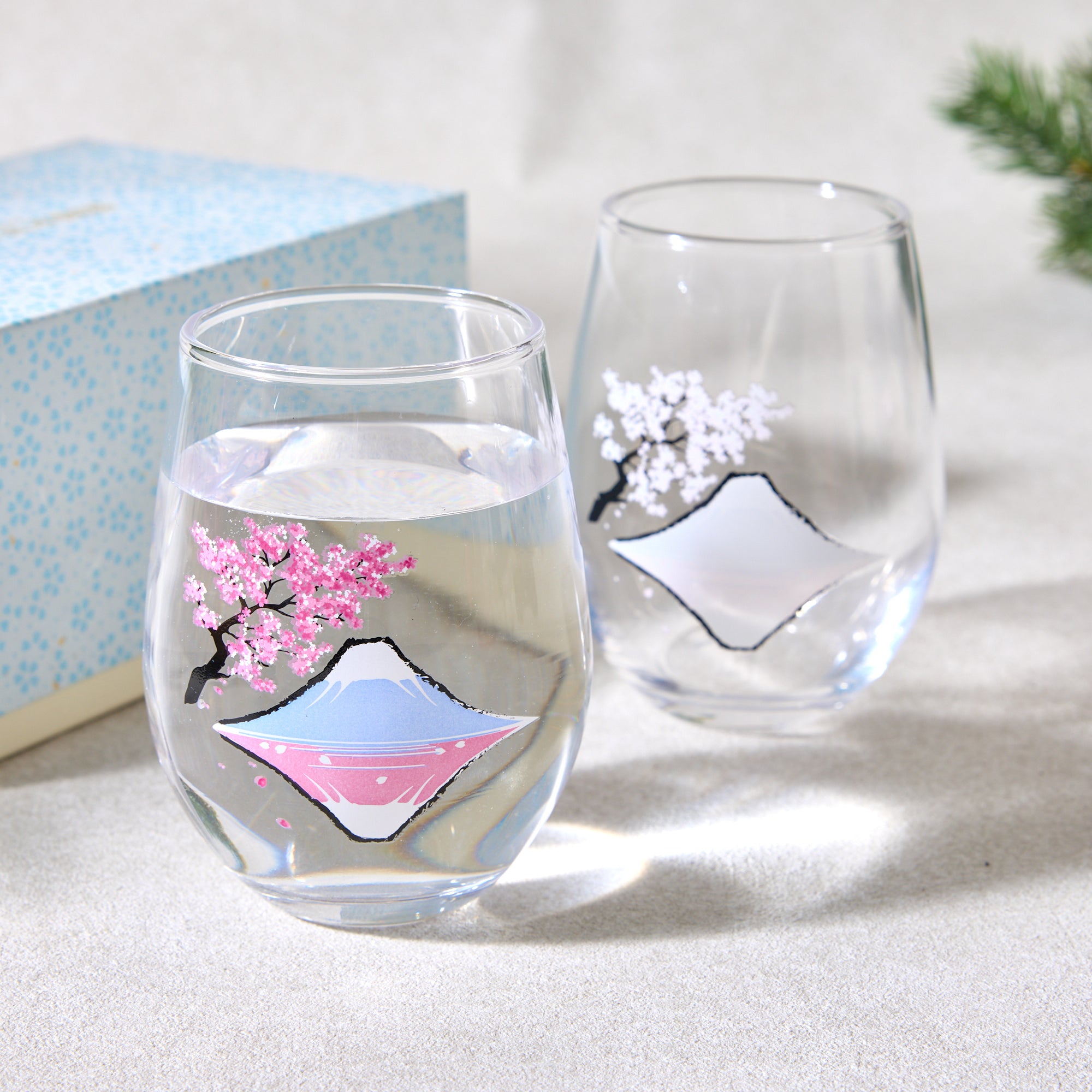 Mt.Fuji & Sakura Color- Changing Glass Pair