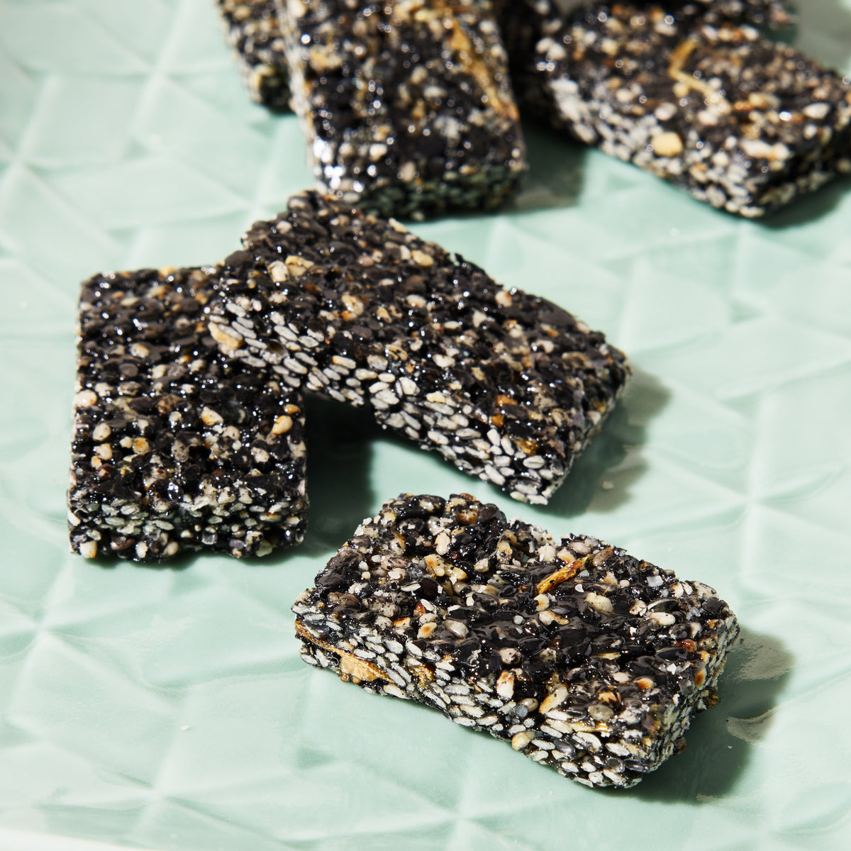 Black Sesame Okoshi (10 pieces set)