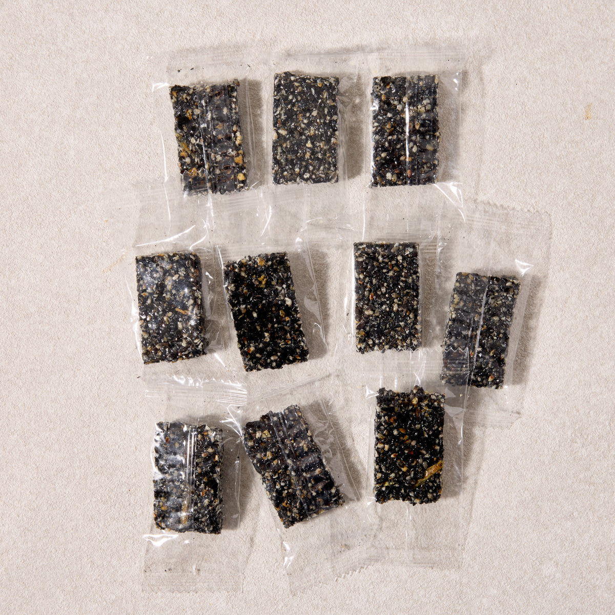 Black Sesame Okoshi (10 pieces set)