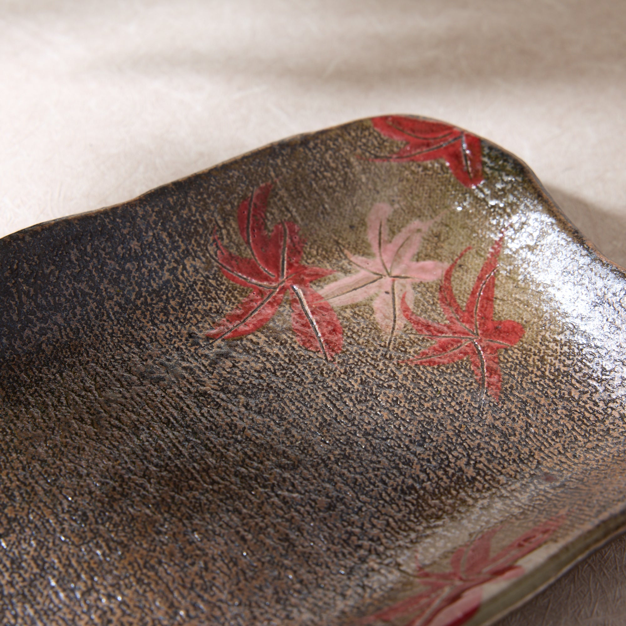 Momiji Plate Pair (2 plates)