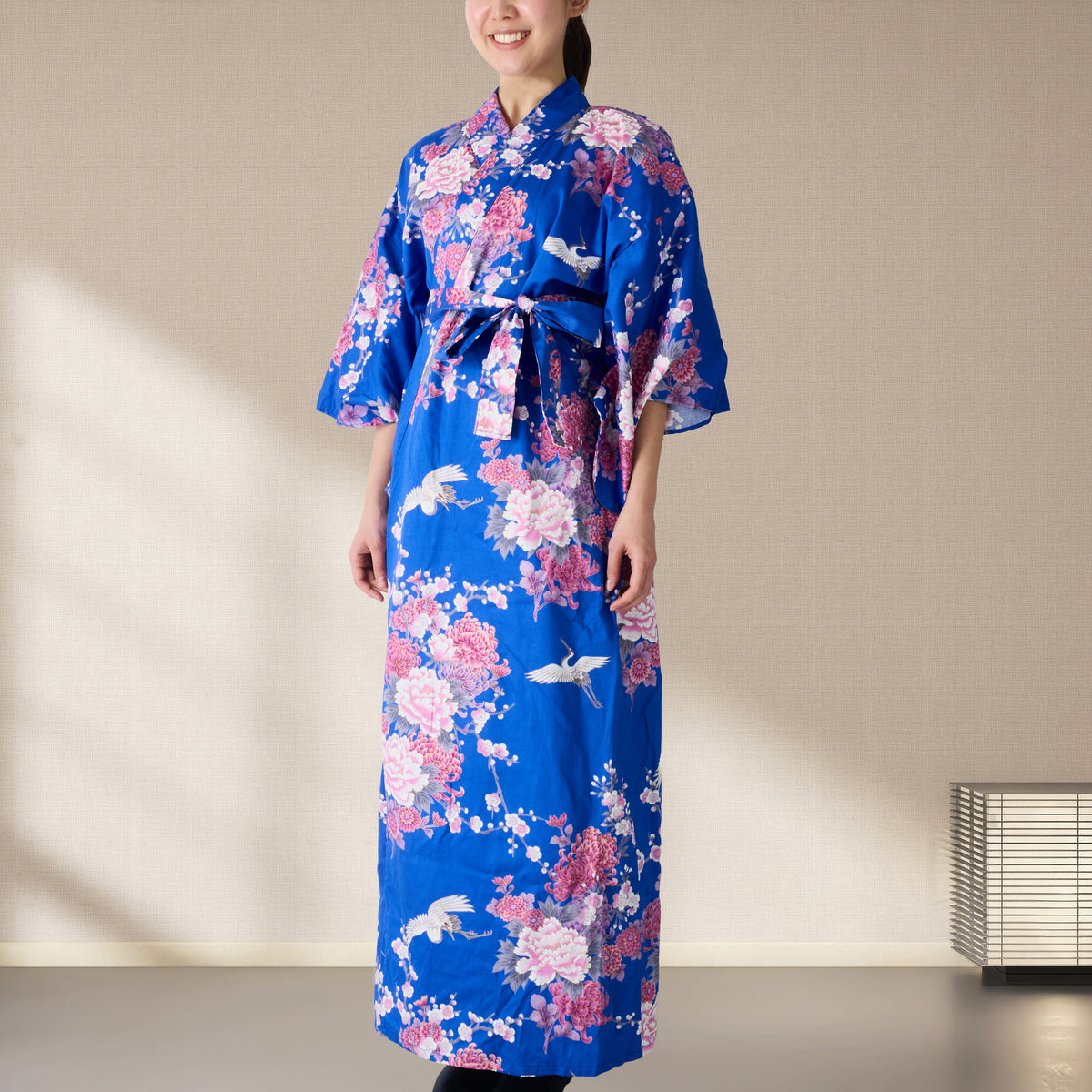 Daimon Japanese Robe Japanese Kimono Robe (Cherry Blossoms & Crane) – Japan Haul