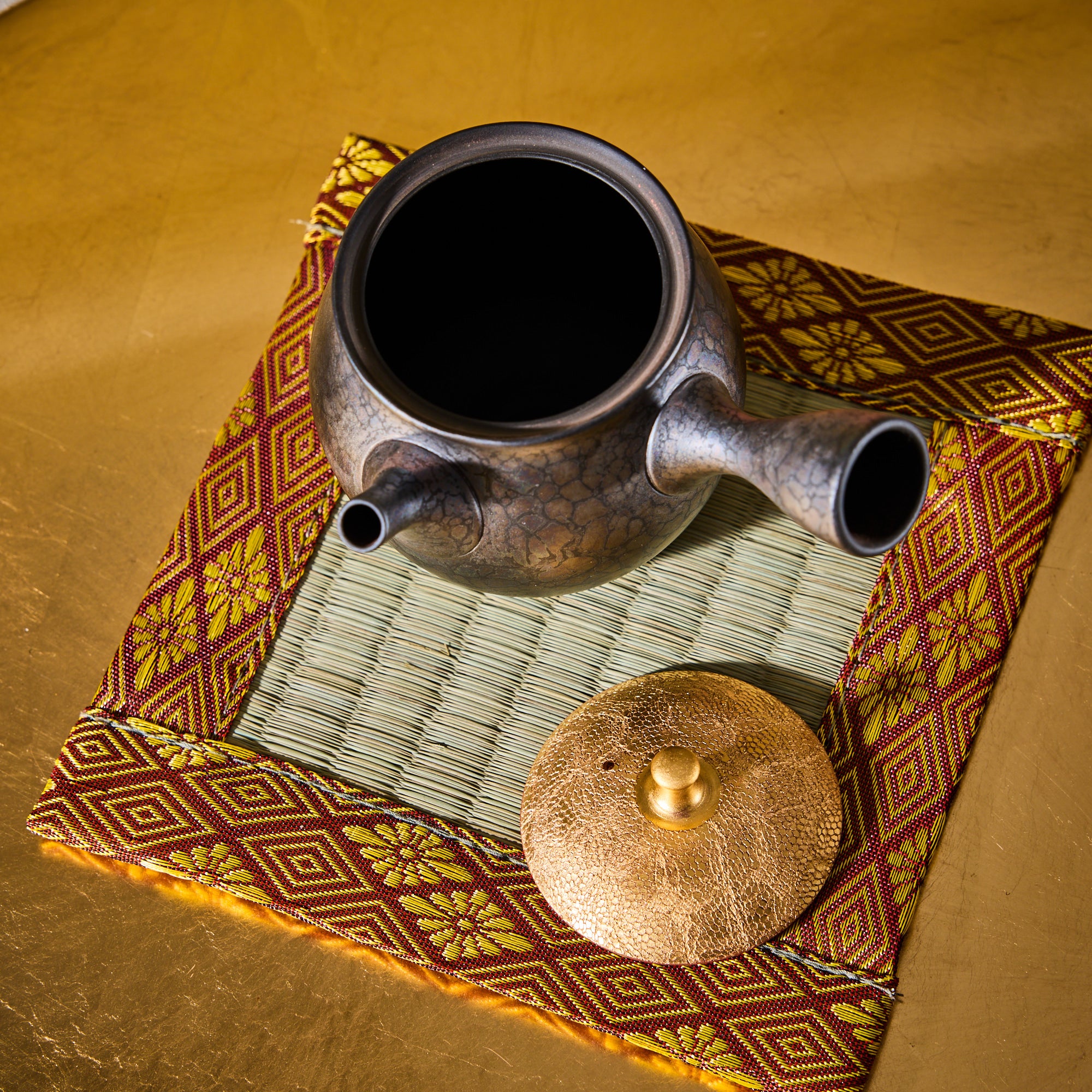 Shoryu Tokoname Ware Sakura Teapot