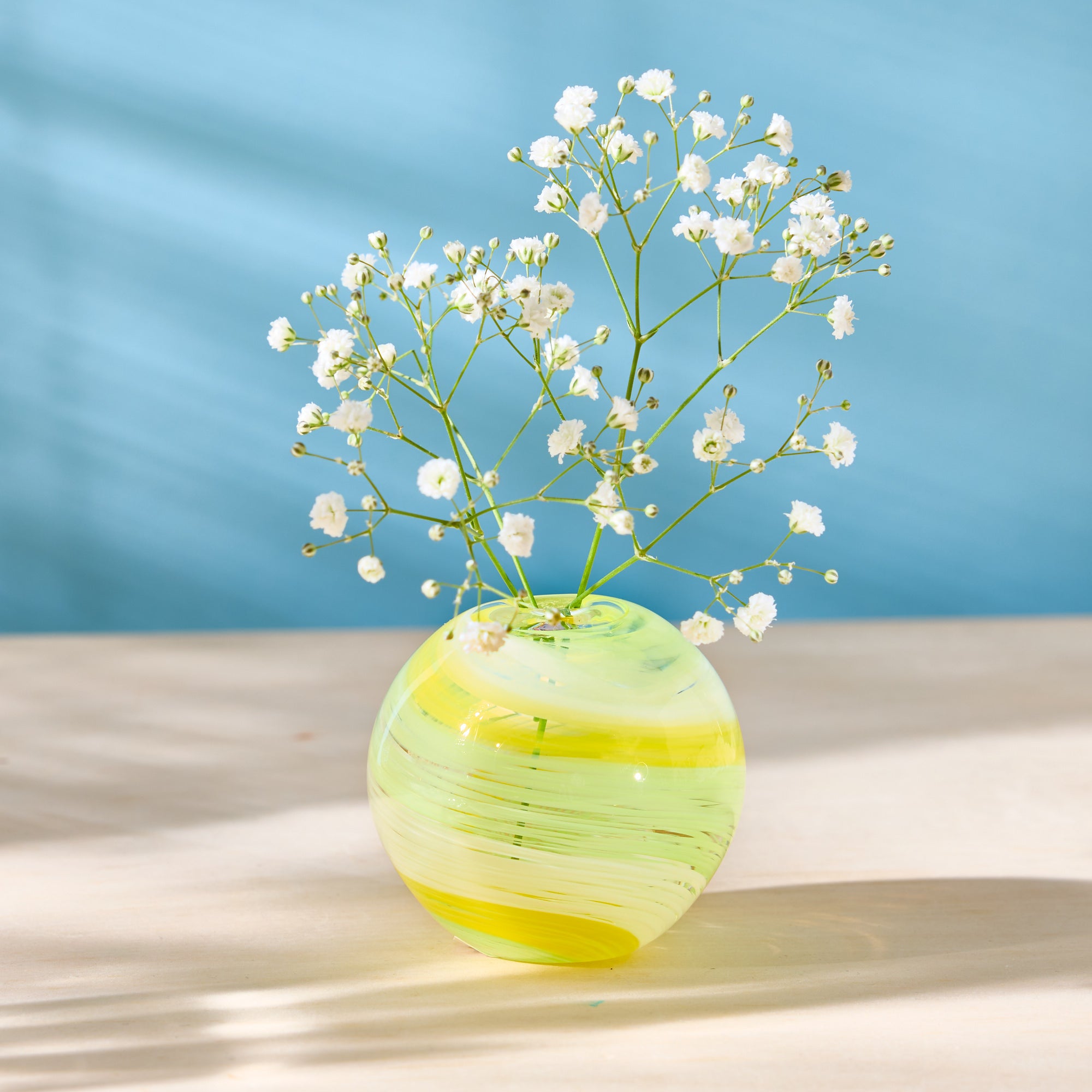 Verdant Grass Ichirin Zashi Vase